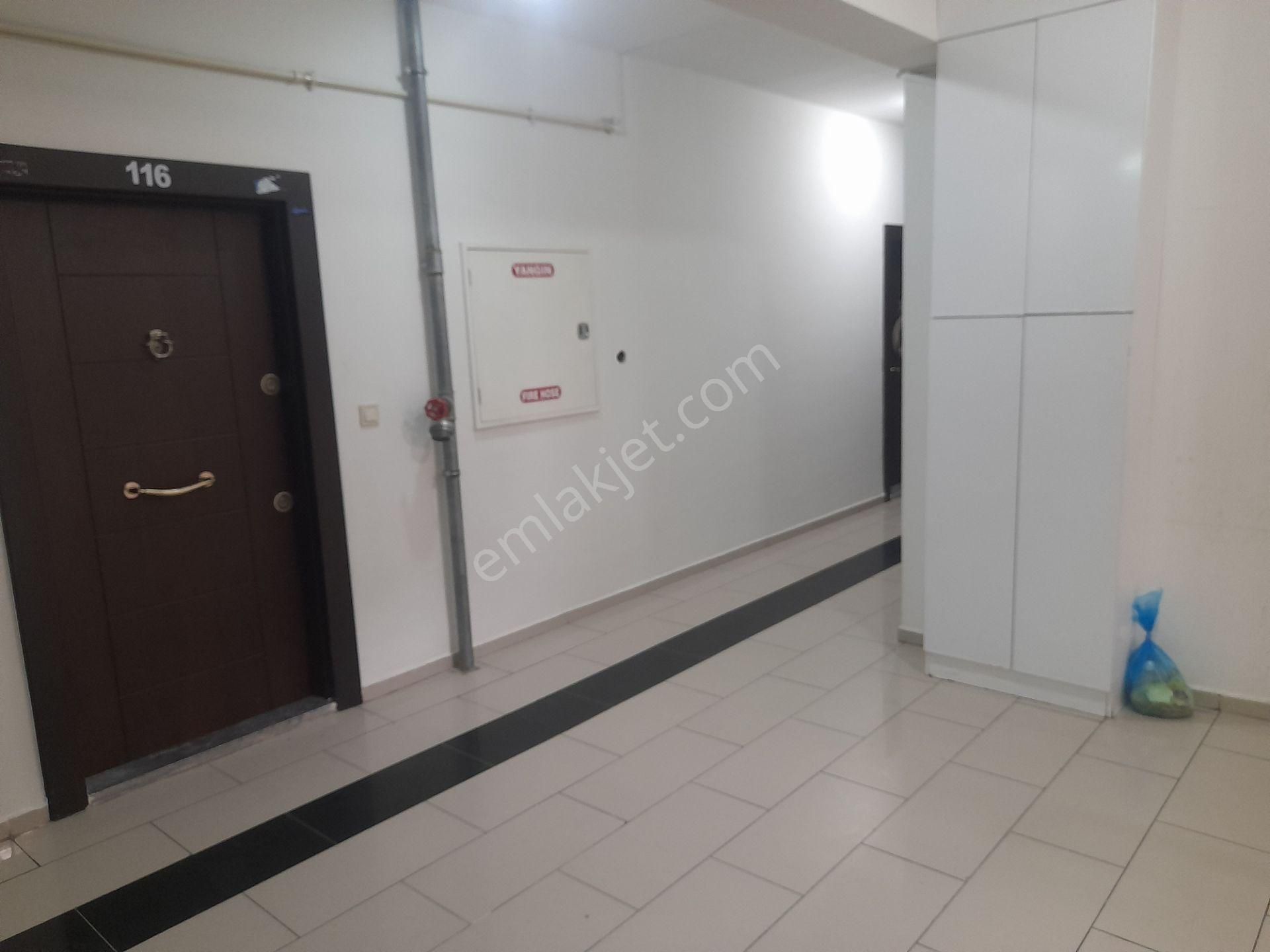 Esenyurt Metrobüse Yakın Konumda Kiralık 1+1 Eşyalı Daire - Görsel 13