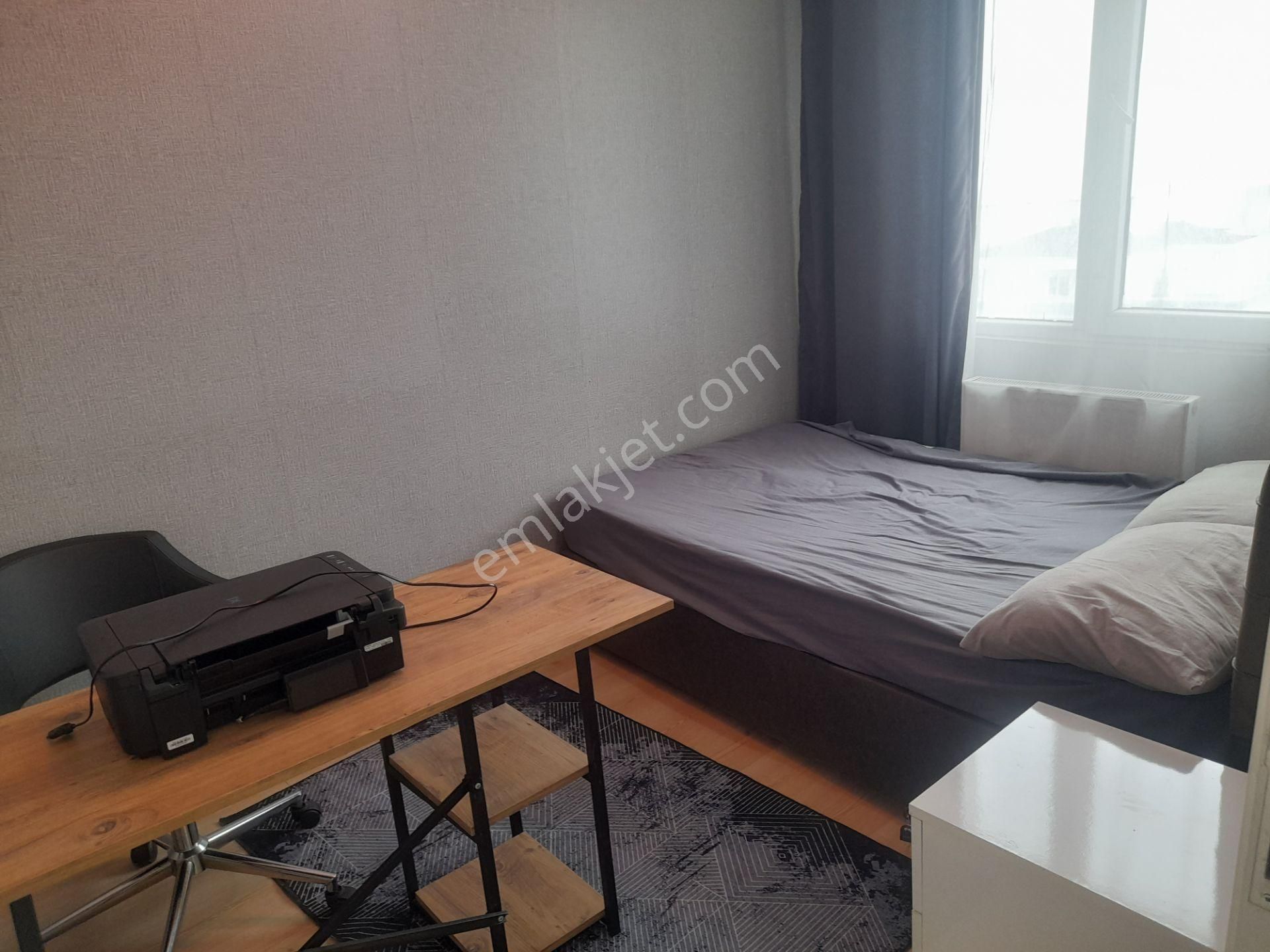 Esenyurt Metrobüse Yakın Konumda Kiralık 1+1 Eşyalı Daire - Görsel 2