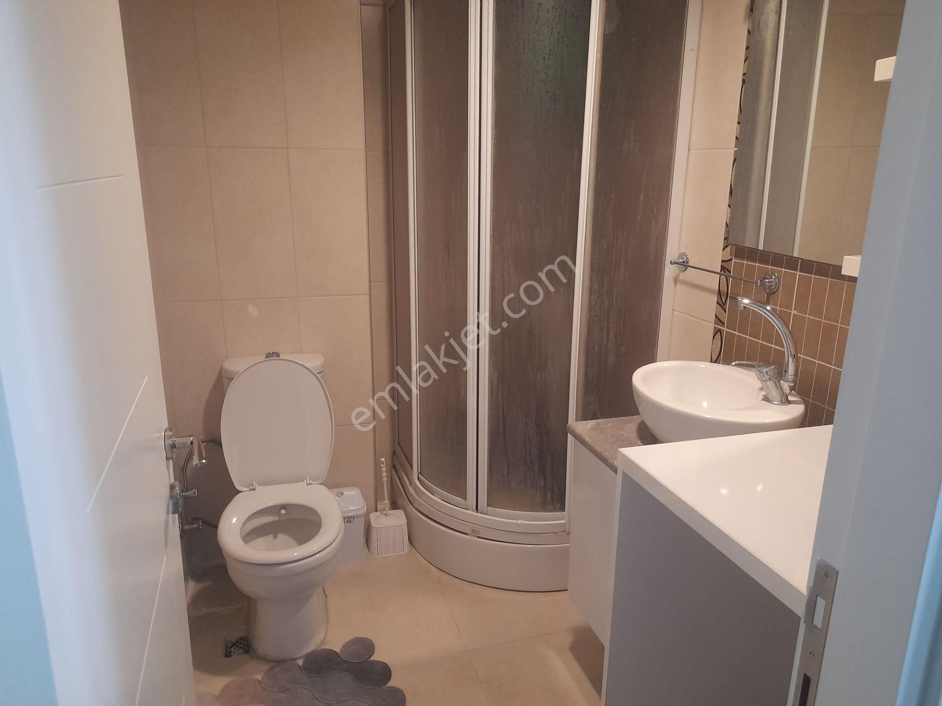 Esenyurt Metrobüse Yakın Konumda Kiralık 1+1 Eşyalı Daire - Görsel 9