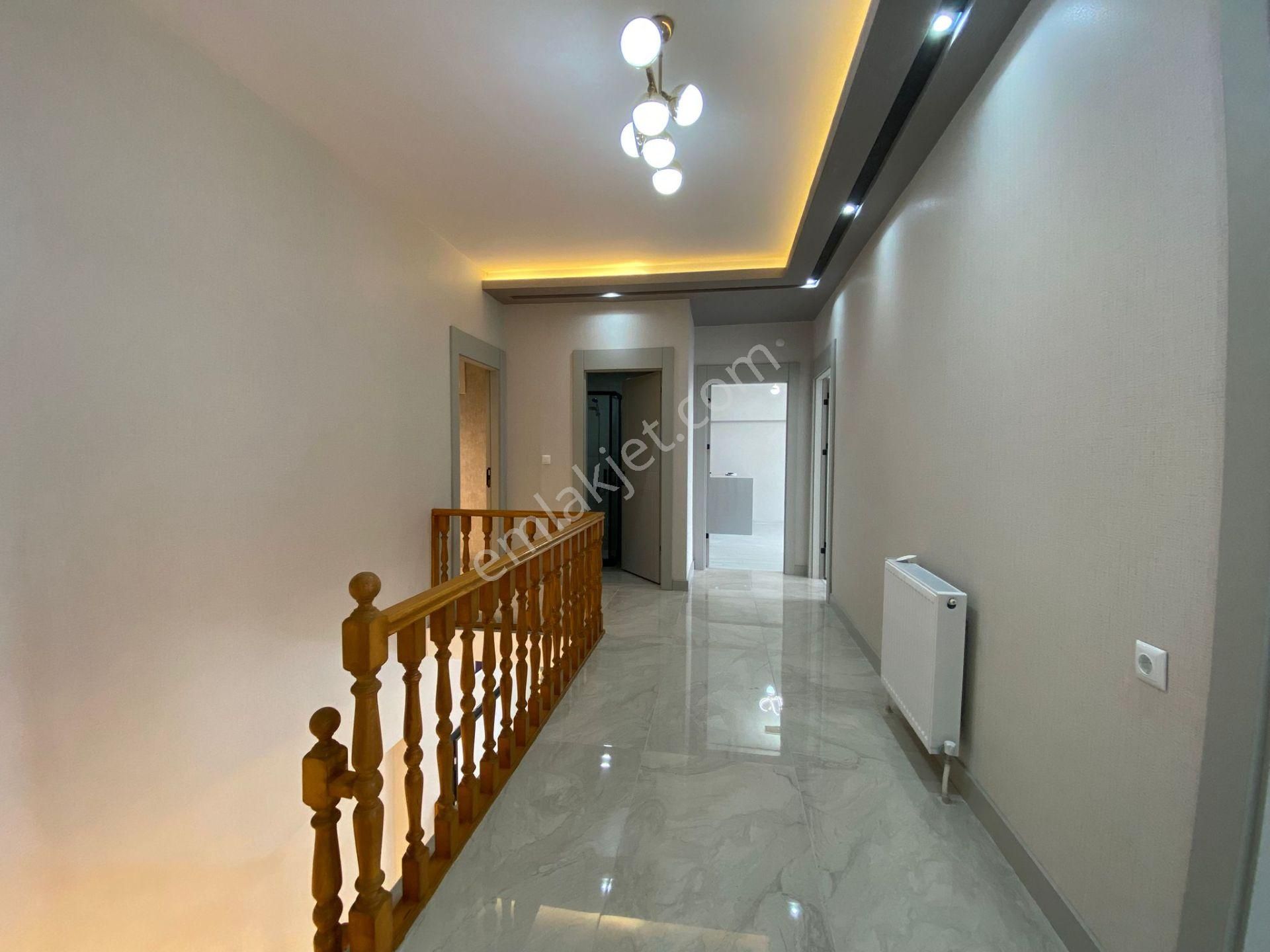 Nasip'ten Satılık Yeni Binada 5+2 Dubleks Sıfır Daire - Görsel 16