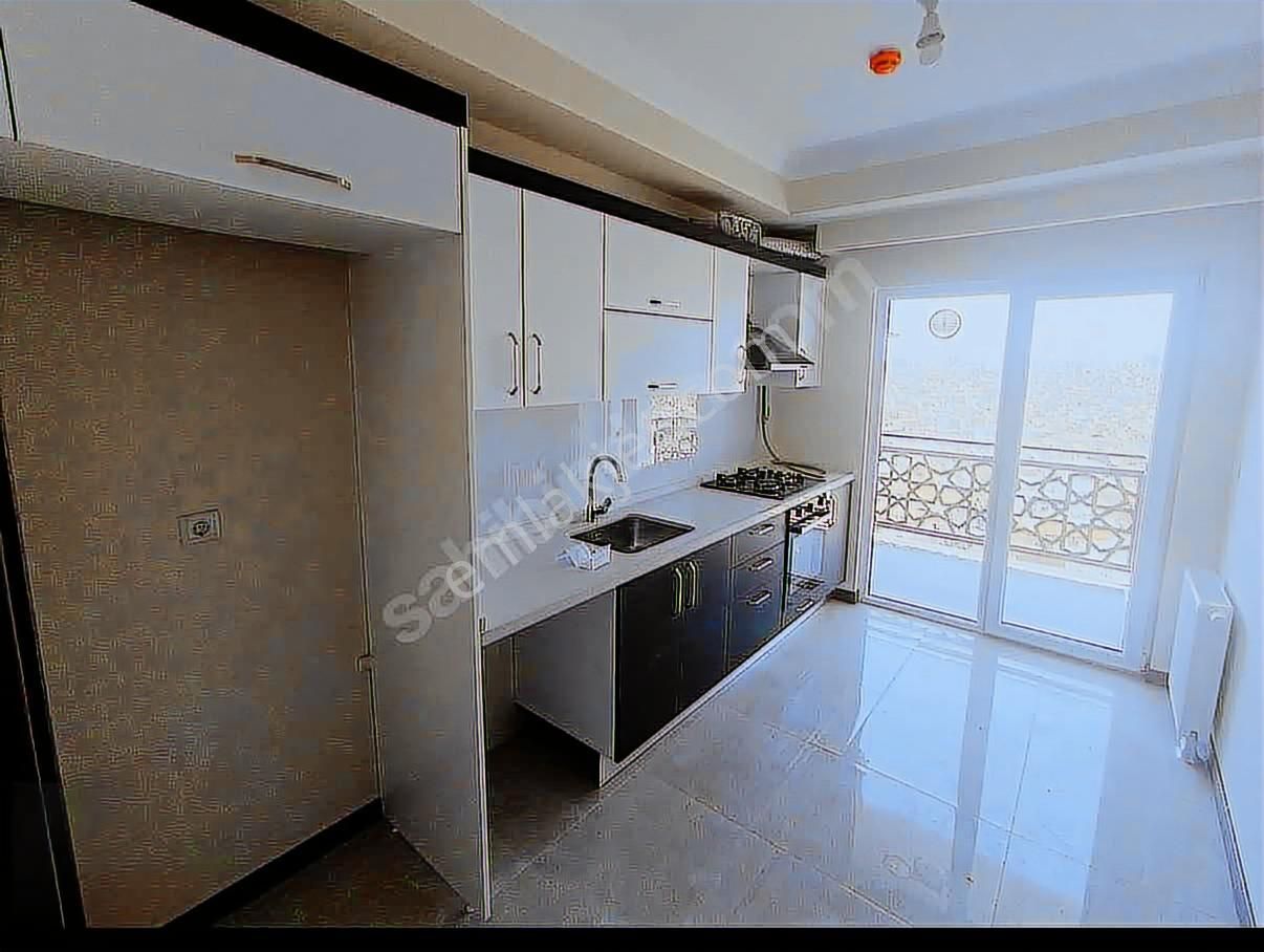 Dörtyaka Sitesinde Meydanda 13.kat Satılık Ultra Lüx Daire - Görsel 6