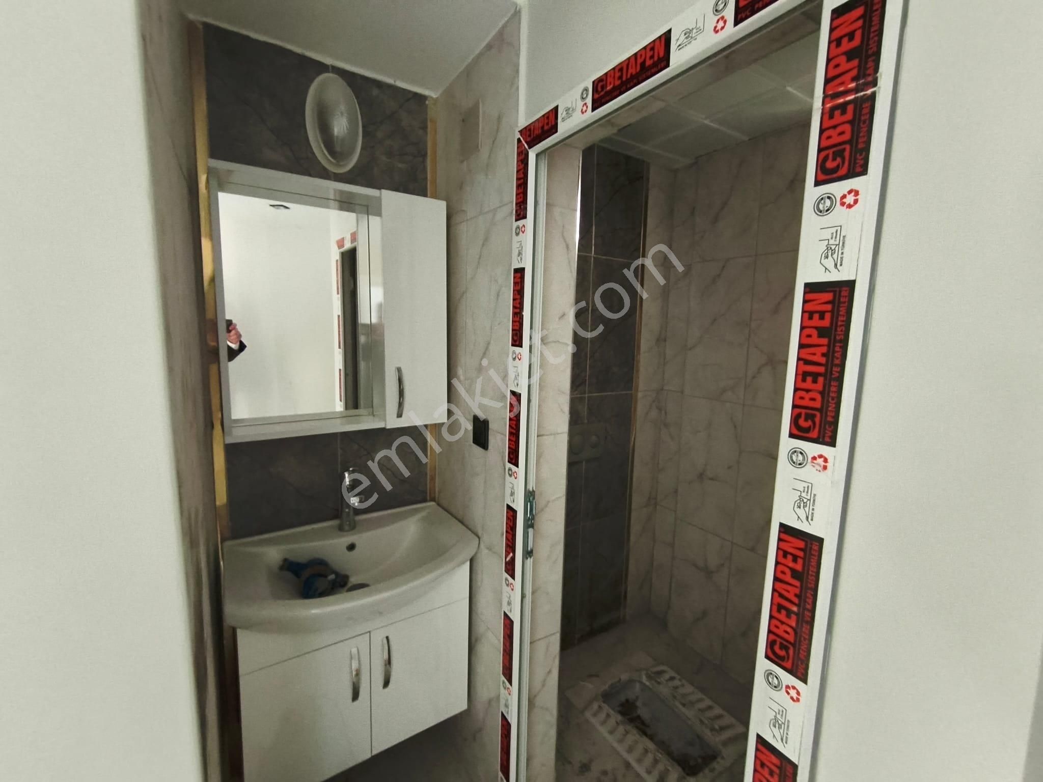 Kar Emlaktan Akçatekir Çarşı Merkezine Yakın 330 M2 Arsa İçinde 3+1 Müstakil Ev - Görsel 6