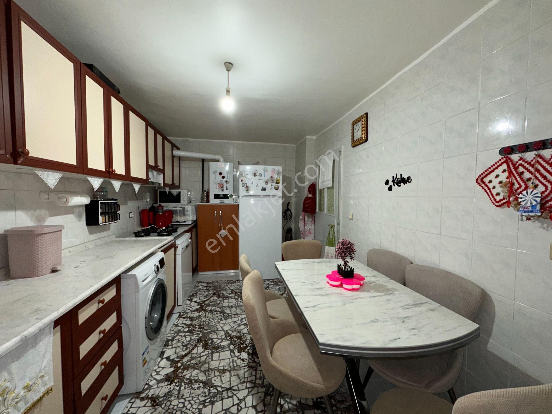 Kalecik Emlak'tan Tevfik İleri Mah'de Çift Asansörlü 4+1 11.kat