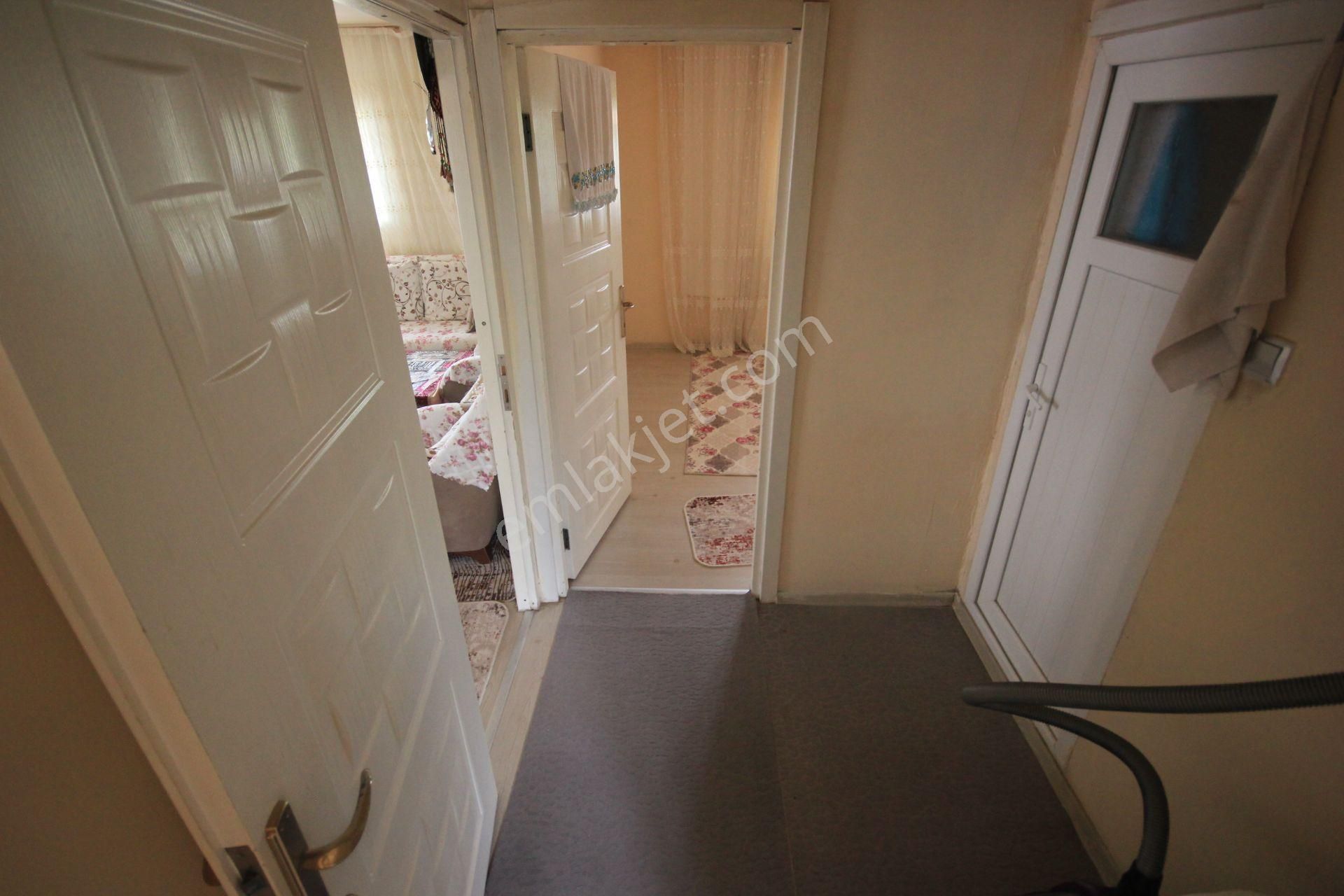 ▓ Aktiften Bahadınlıda 4+1 İki Katlı 300 M2 Bahçeye Sahib Olan Müstakil Ev - Görsel 14