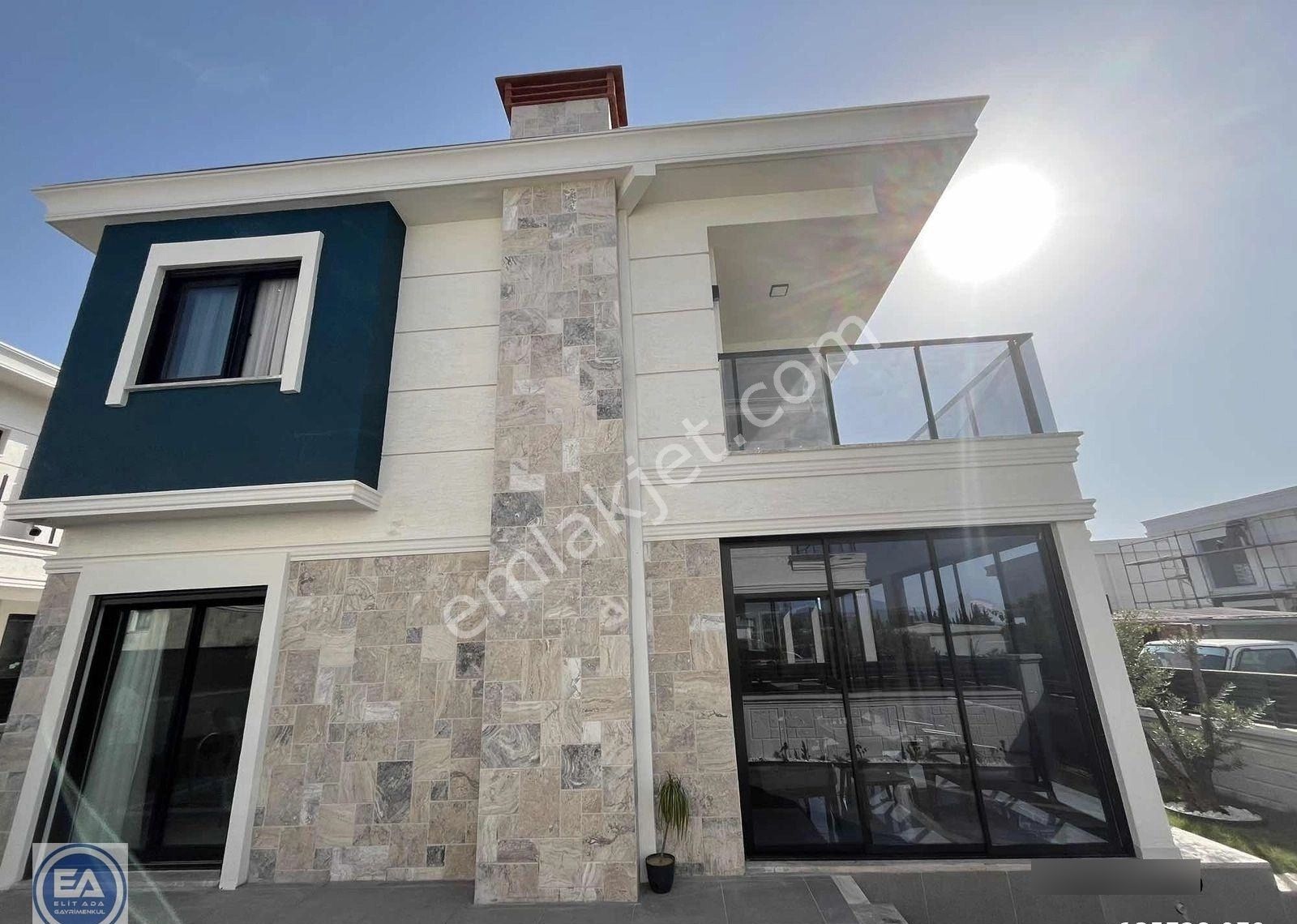 Davutlar Da Müstakil Özel Havuzlu 3+1 Sıfır Lüks Villa - Görsel 9