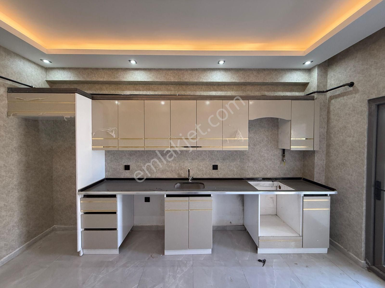 Ulaş Emlaktan Batıkent Mem Koleji Yanı Sıfır 2+1 Daire - Görsel 8