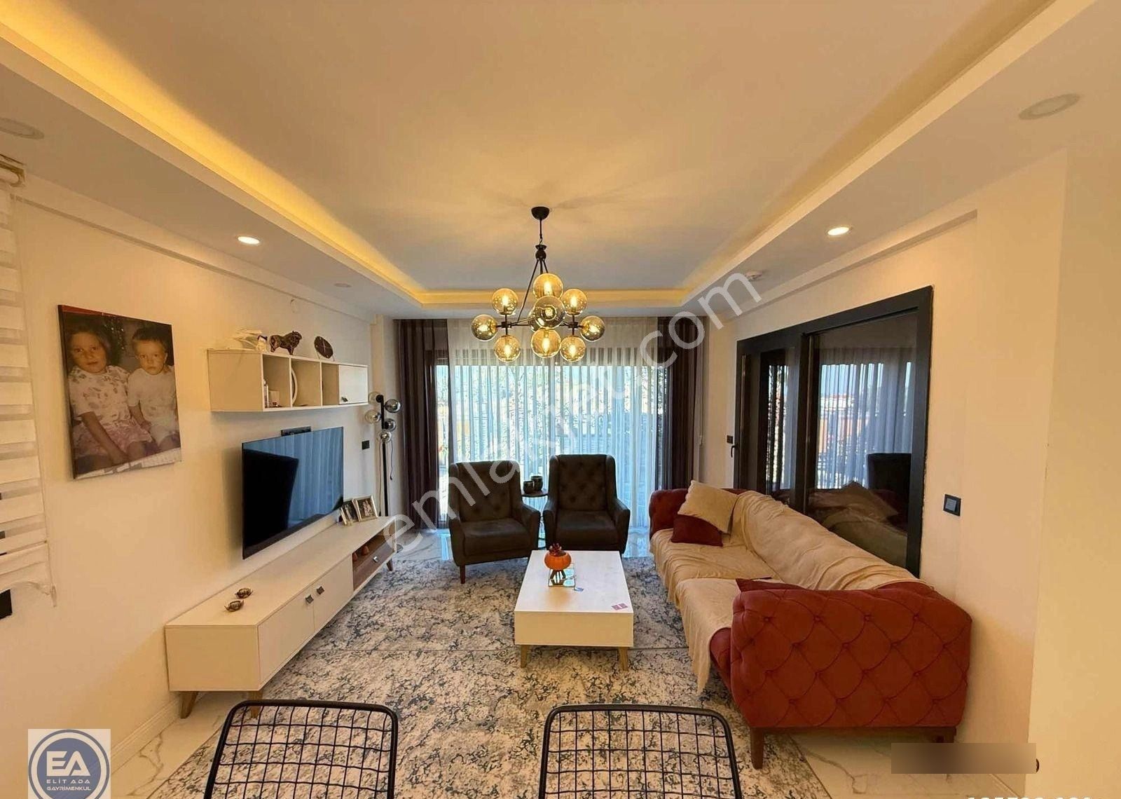 Davutlar Da Havuzlu Site İçerisinde Full Eşyalı Villa - Görsel 33