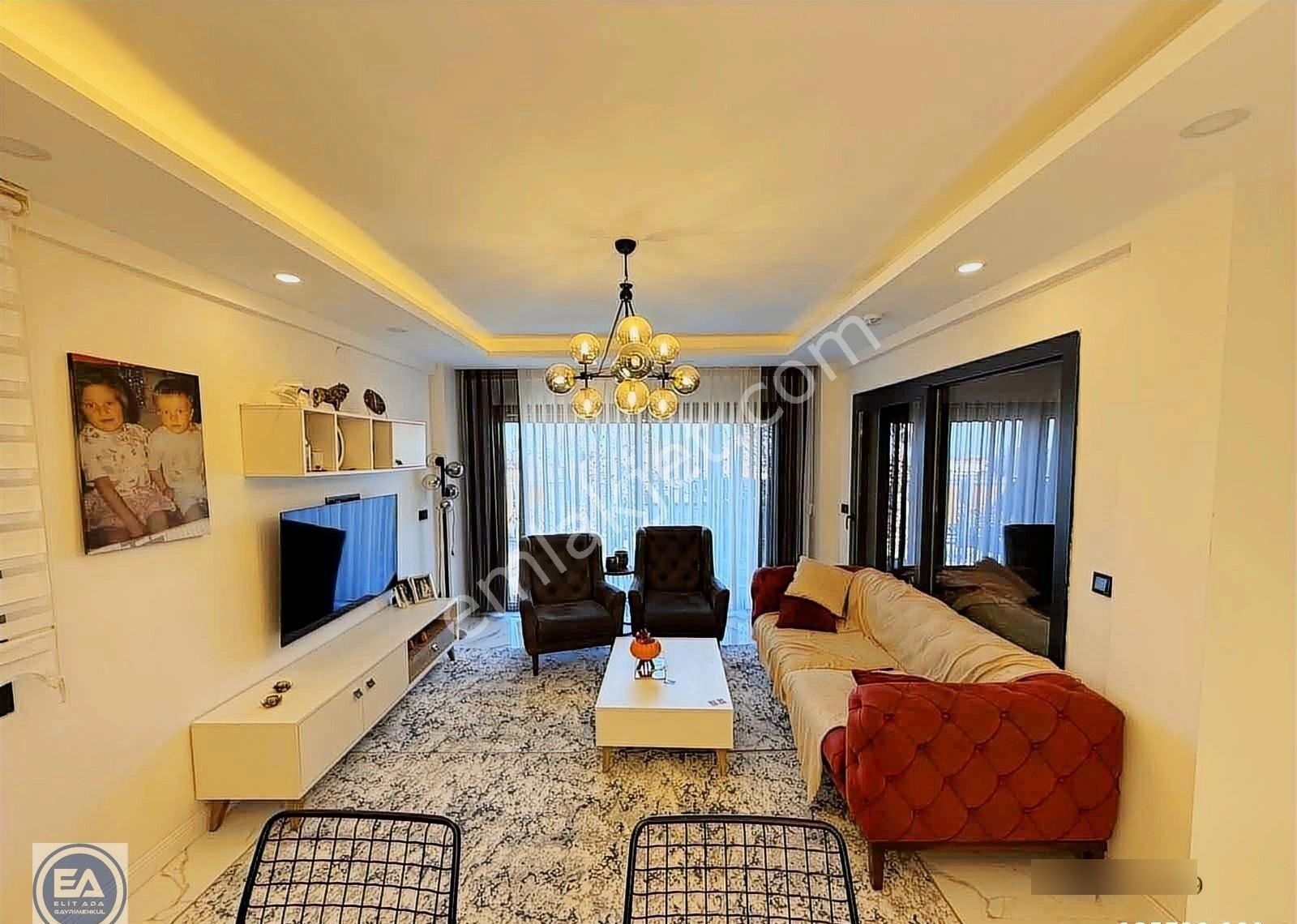 Davutlar Da Havuzlu Site İçerisinde Full Eşyalı Villa - Görsel 10