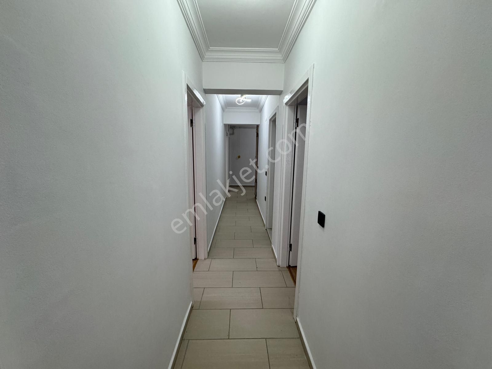 Merkezi Lokasyonda Geniş 3+1 Satılık Daire - Görsel 13