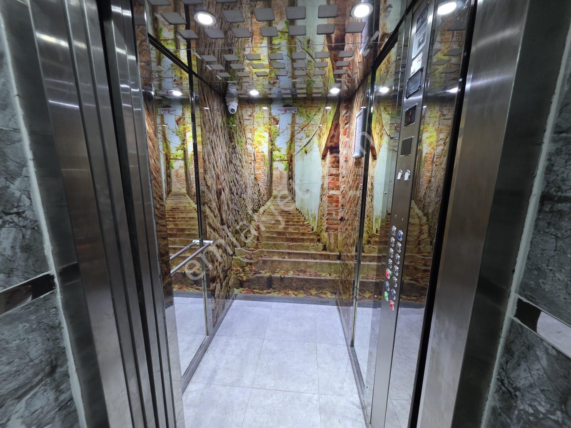 Cm Emlaktan Selçuk Mah. F.s.m Camisine Yakın Zemin Üstü 1. Kat Satılık Daire - Görsel 20