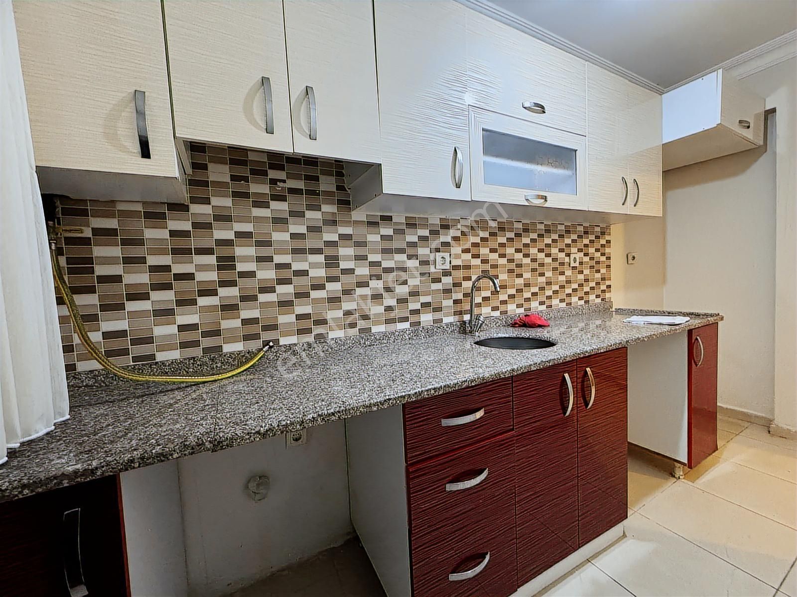 Eyüp Rami Yenimahalle Palabıyık Sokak 75m² 2+1 Kiralık Daire - Görsel 24