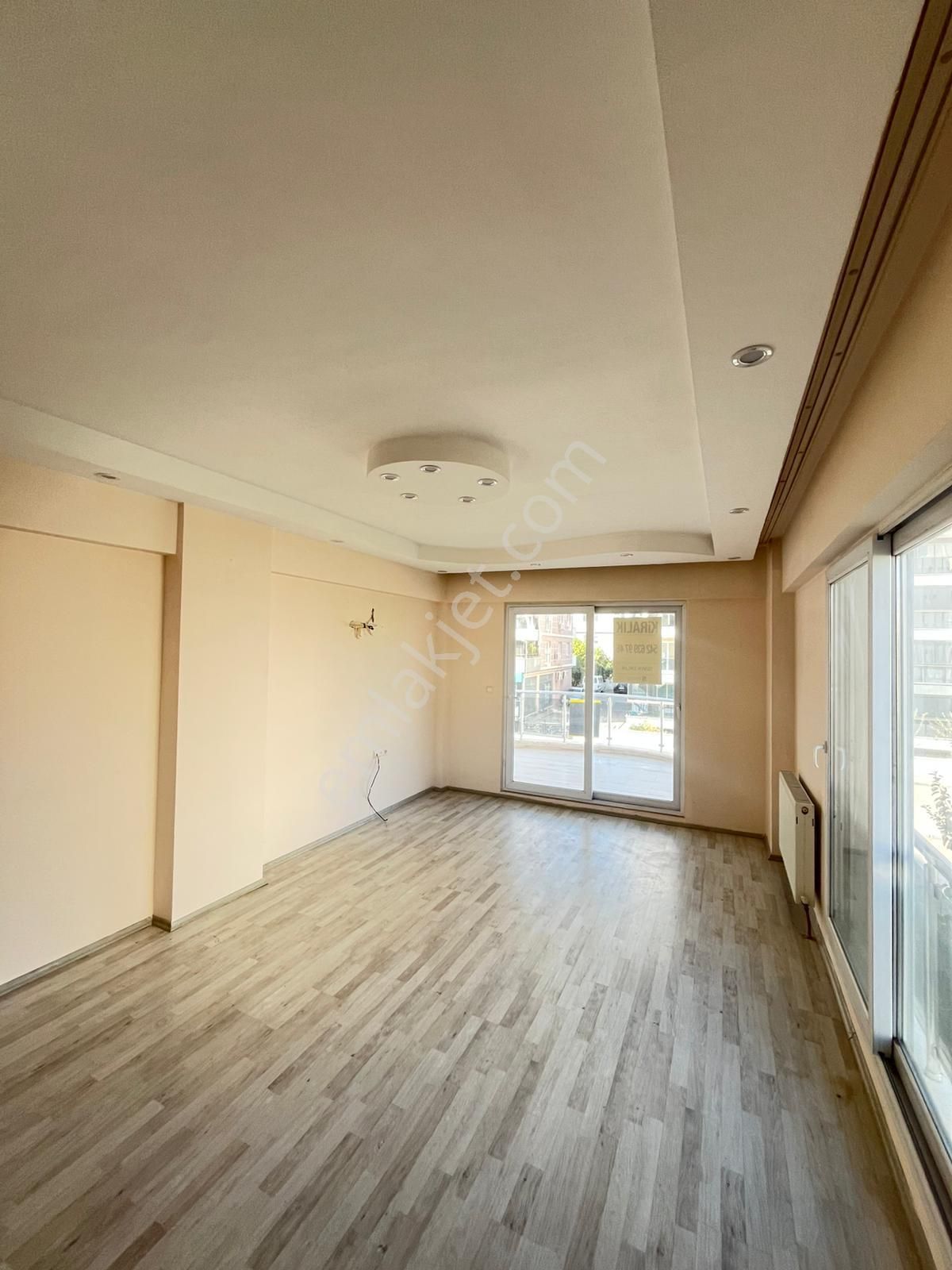 Yeşil Mahalle De Kiralık 3+1 Doğalgazlı Daire ! ! ! - Görsel 5