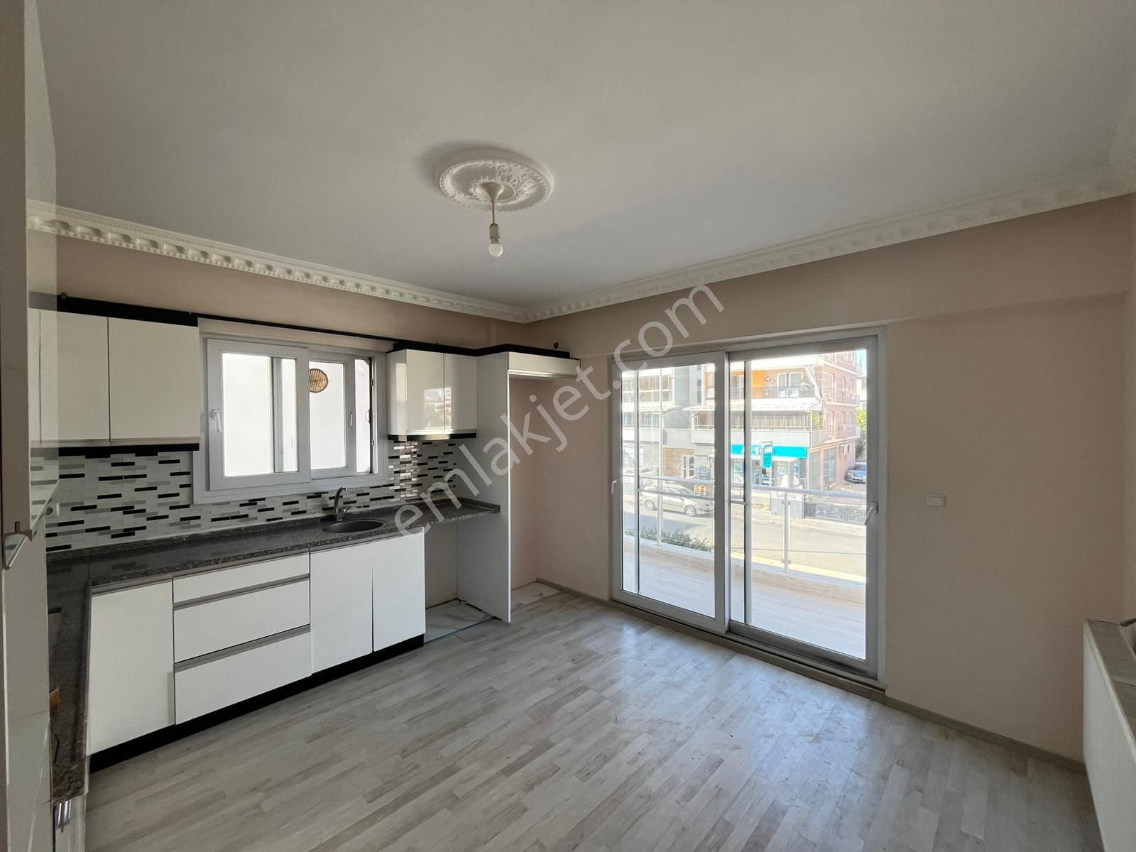 Yeşil Mahalle De Kiralık 3+1 Doğalgazlı Daire ! ! ! - Görsel 15