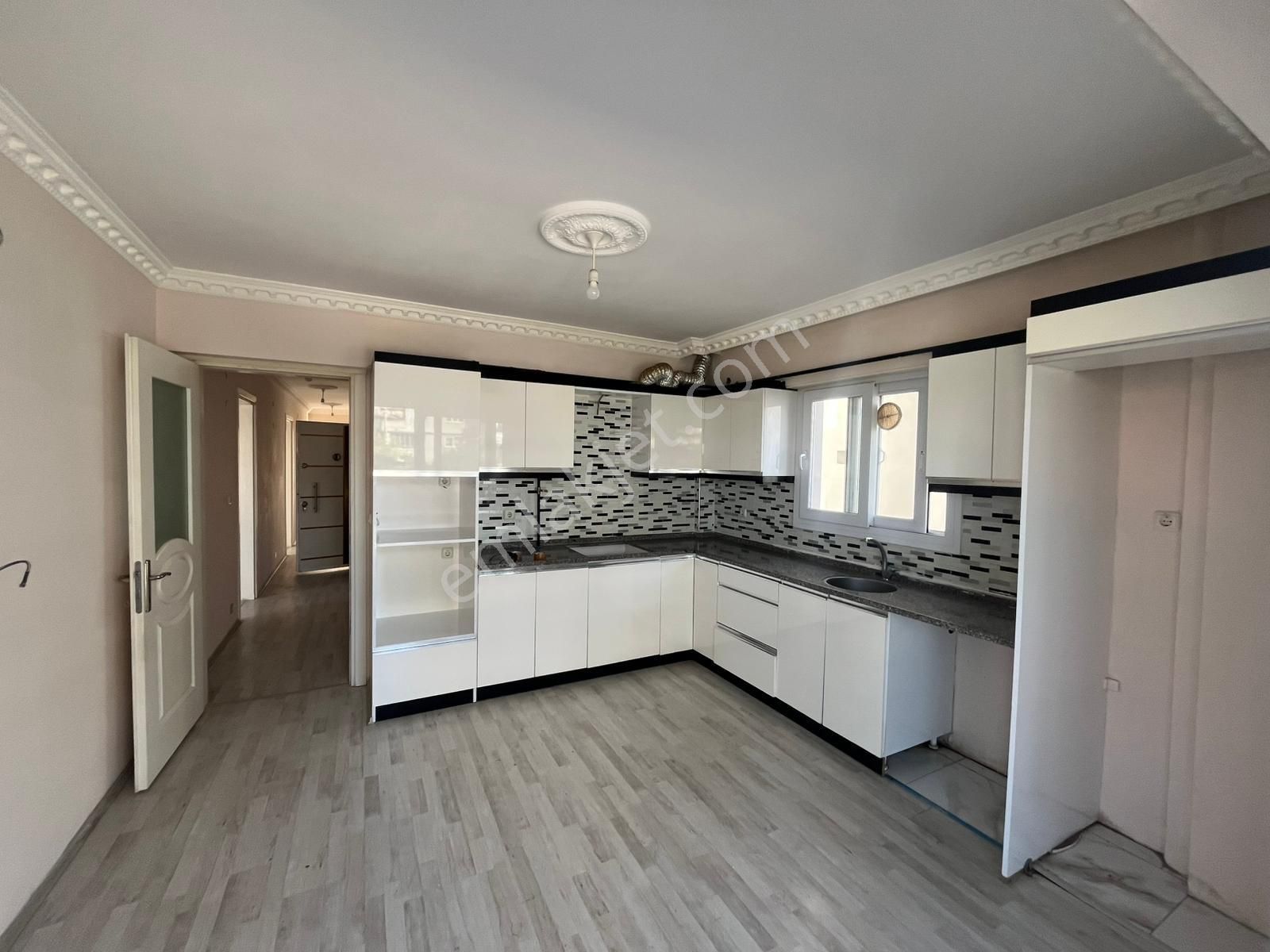 Yeşil Mahalle De Kiralık 3+1 Doğalgazlı Daire ! ! ! - Görsel 14