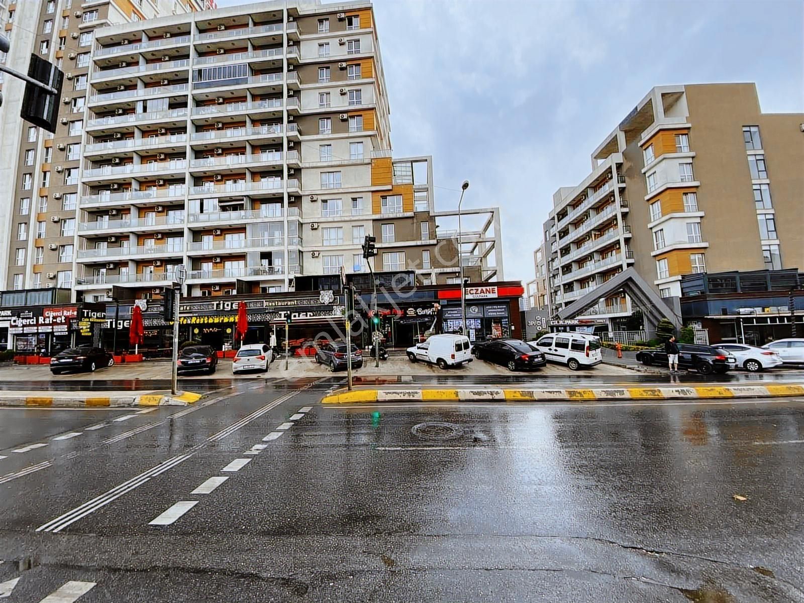 Gülpark Yaşam'da Satılık Muhteşem Manzaralı 2+1 Daire