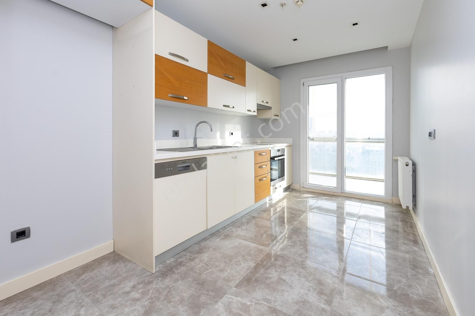 Gülpark Yaşam'da Satılık Muhteşem Manzaralı 2+1 Daire - Görsel 25