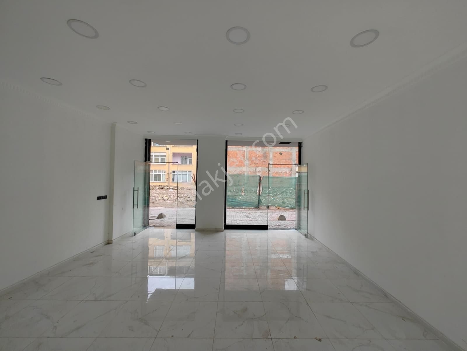 Molla Team'den Zeytinburnu Seyitnizamda Satılık Dükkan 130 M² - Görsel 23