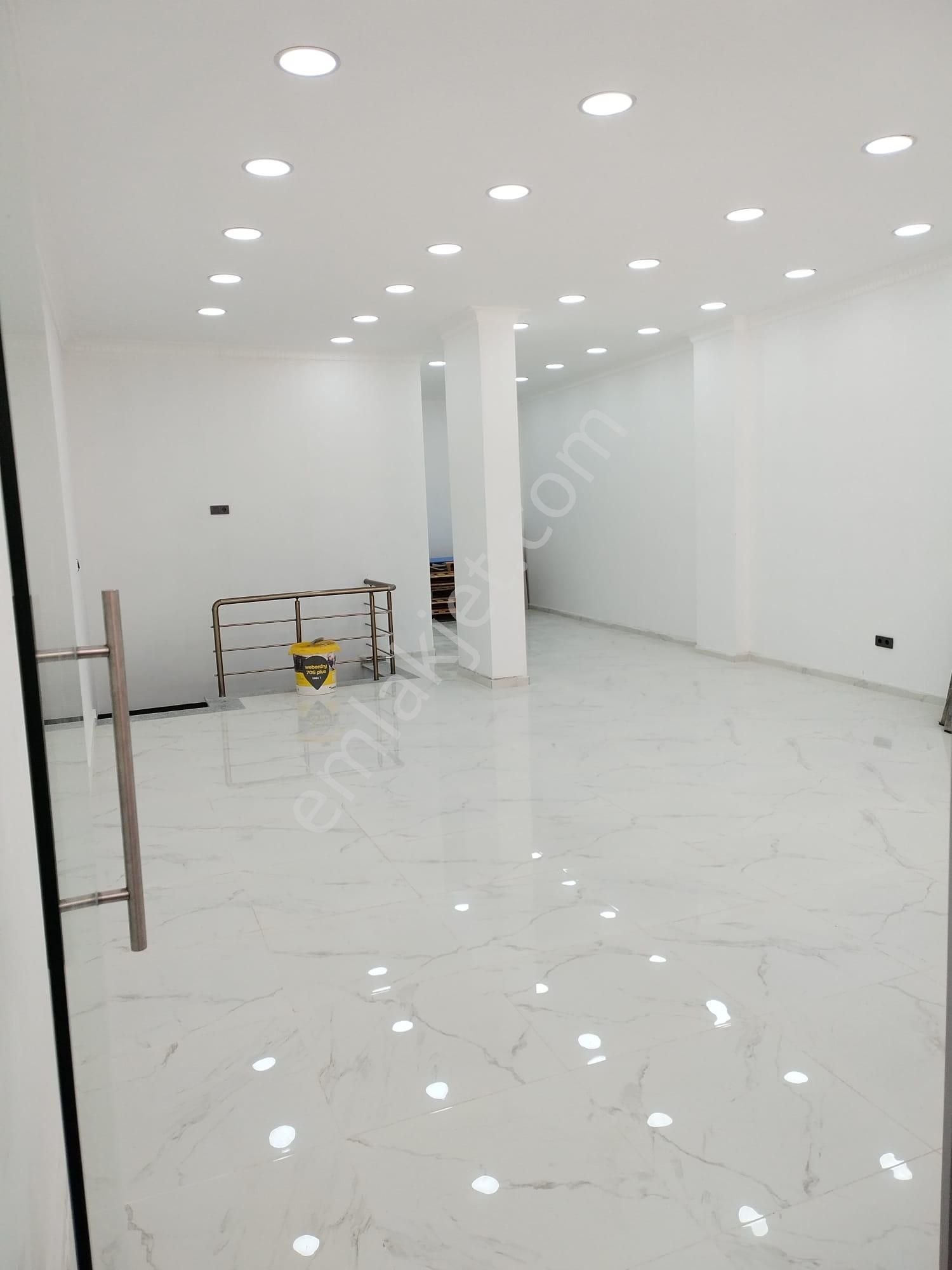 Molla Team'den Zeytinburnu Seyitnizamda Satılık Dükkan 130 M² - Görsel 20