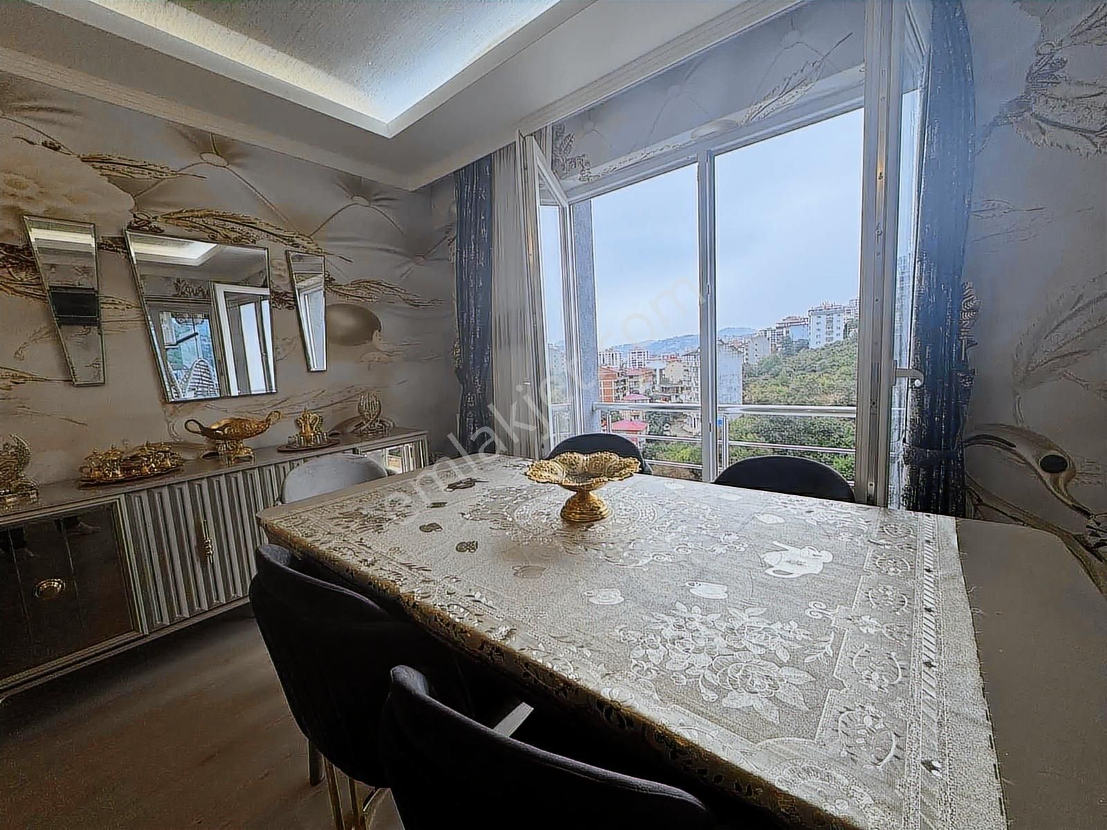 Yomra Kaşüstü Mh Lüx Eşyalı Deniz Manzaralı Daire - Görsel 18