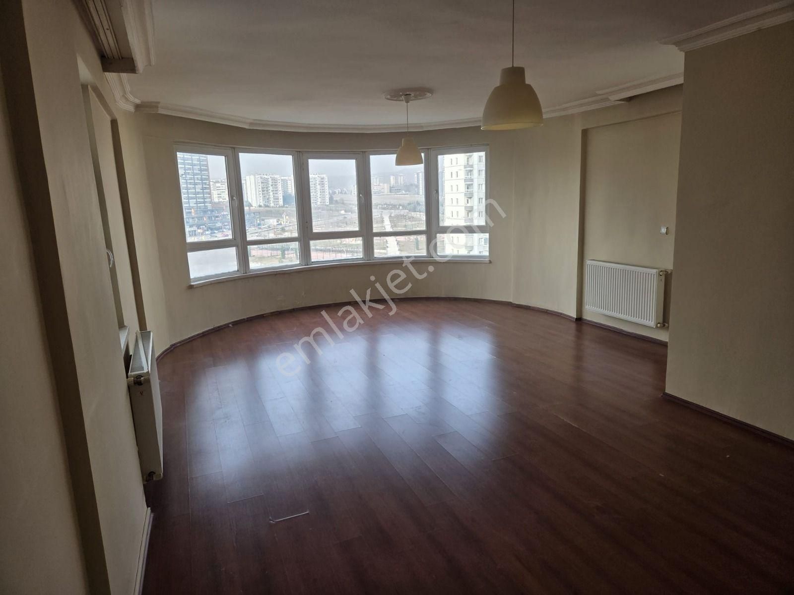 Eryaman Yeşil Vadim Sitesinde Kaçırılmayacak Fırsat 3+1 Satılık Daire - Görsel 3