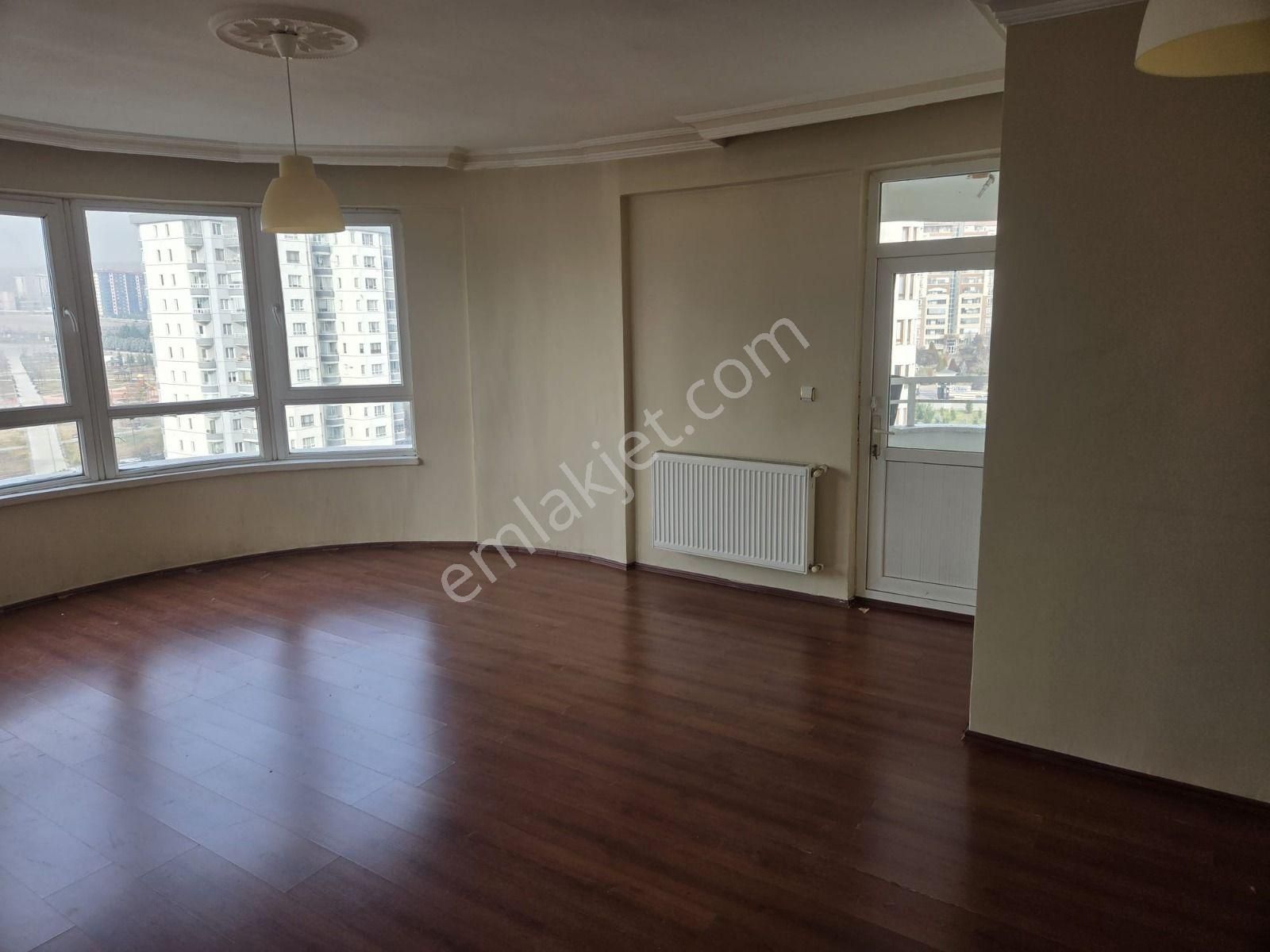 Eryaman Yeşil Vadim Sitesinde Kaçırılmayacak Fırsat 3+1 Satılık Daire - Görsel 4