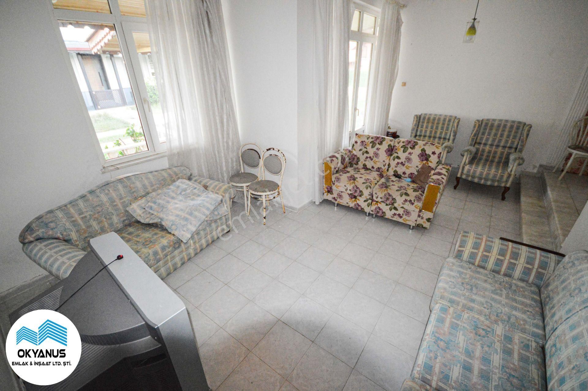 Denize 50m Mesafedde Site İçerisinde 230m2 Bahçe Kullanımlı 4+1 Villa!!! - Görsel 17