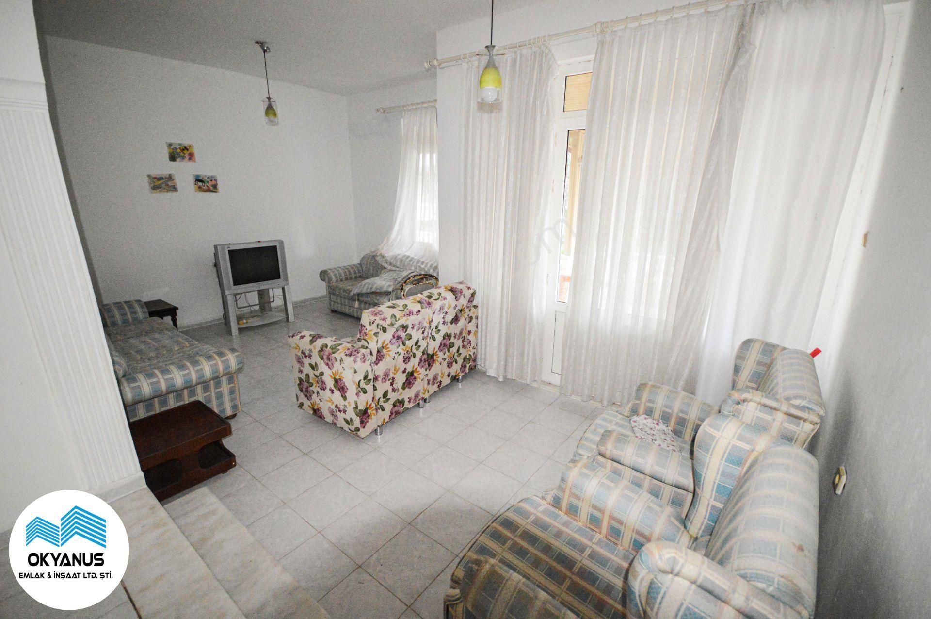 Denize 50m Mesafedde Site İçerisinde 230m2 Bahçe Kullanımlı 4+1 Villa!!! - Görsel 16