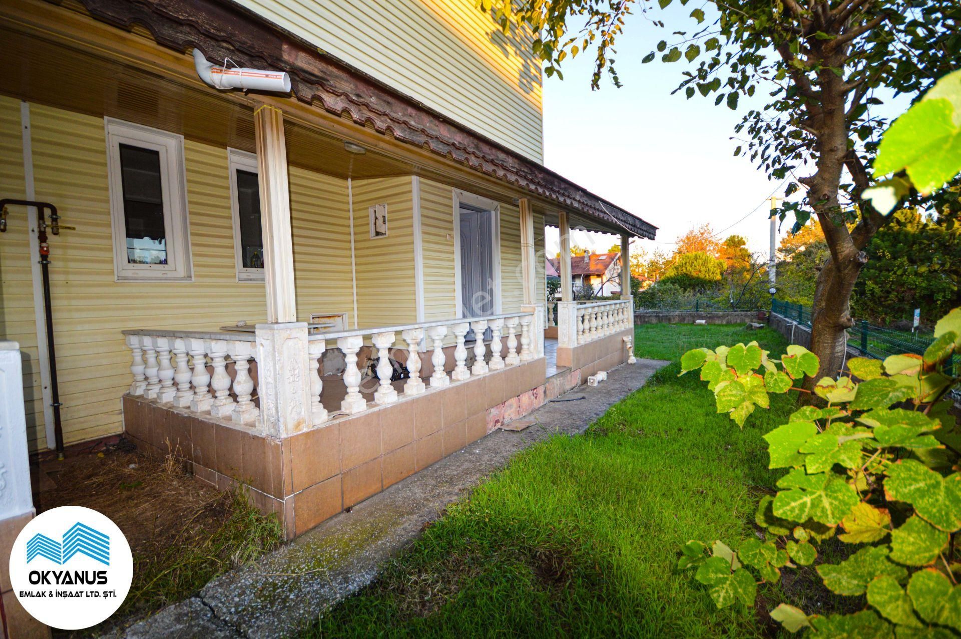 Denize 50m Mesafedde Site İçerisinde 230m2 Bahçe Kullanımlı 4+1 Villa!!! - Görsel 8