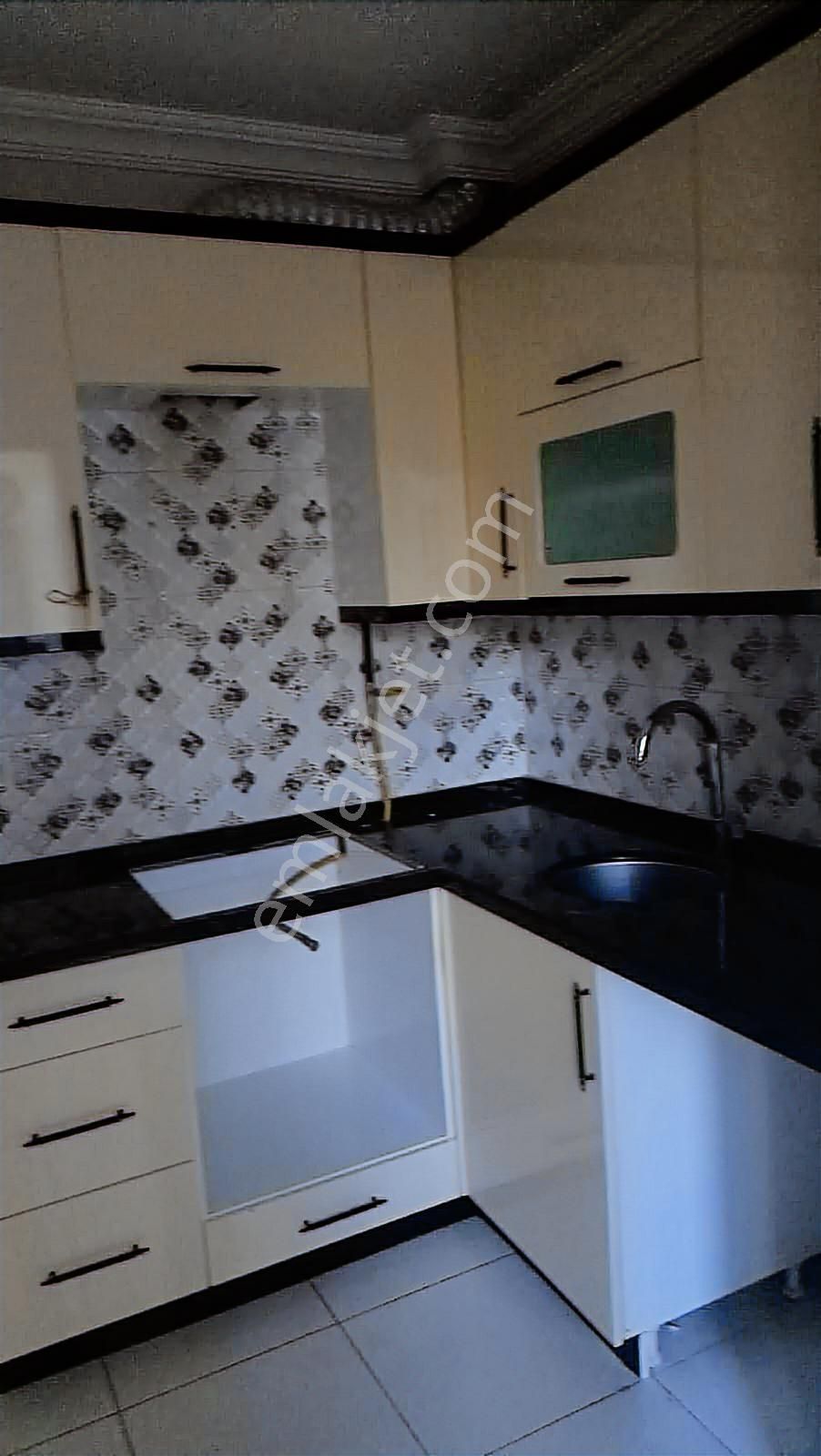 Alp Gayrimenkulden Arifbey Mah'de Kiralık Yüksek Giriş 2+1 Daire - Görsel 4