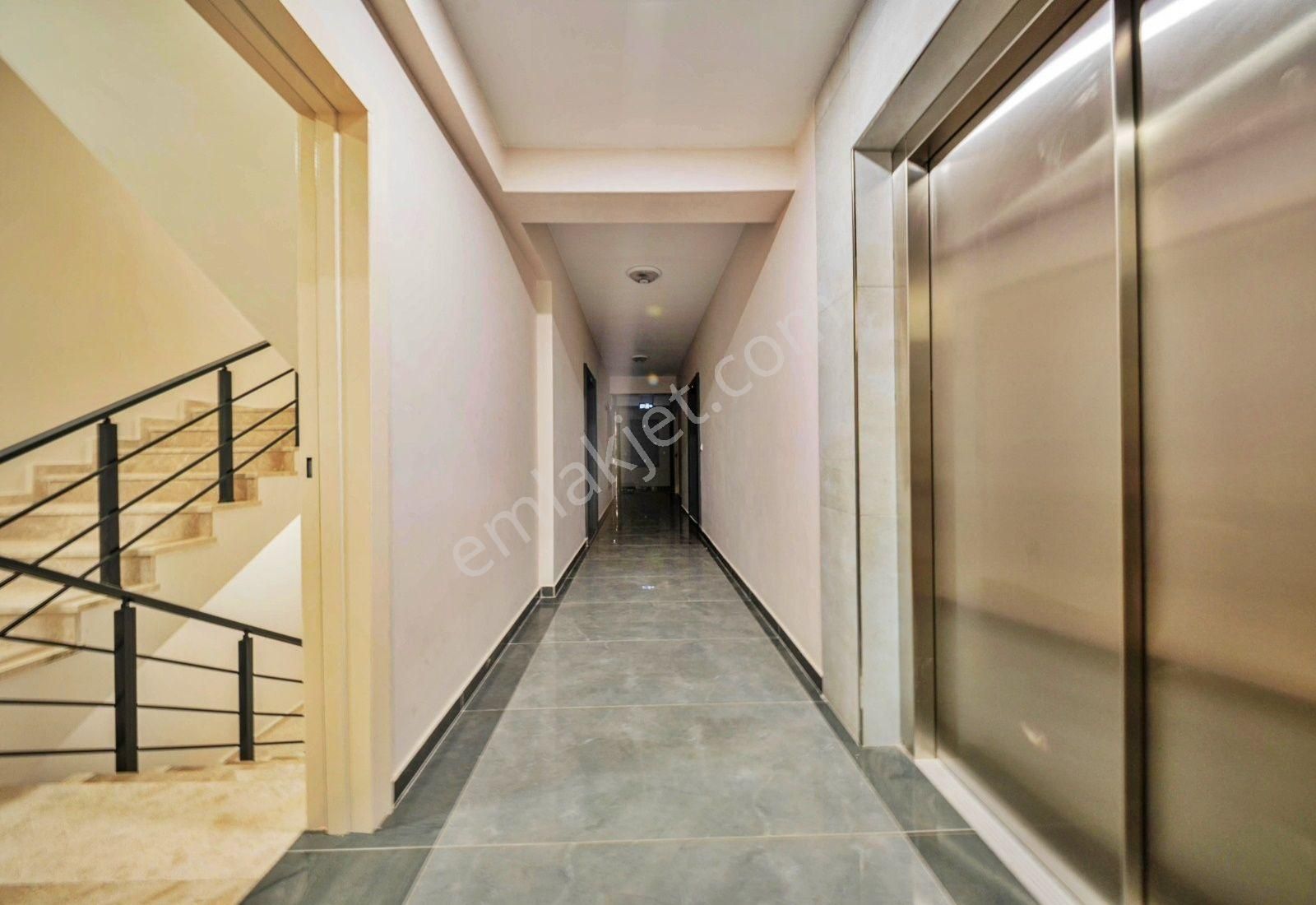 Weal World' Den K.otoparklı, Sosyal Tesisli Sitede, 2+1, 90m2, 6.kat, Fırsat Daire ... - Görsel 9