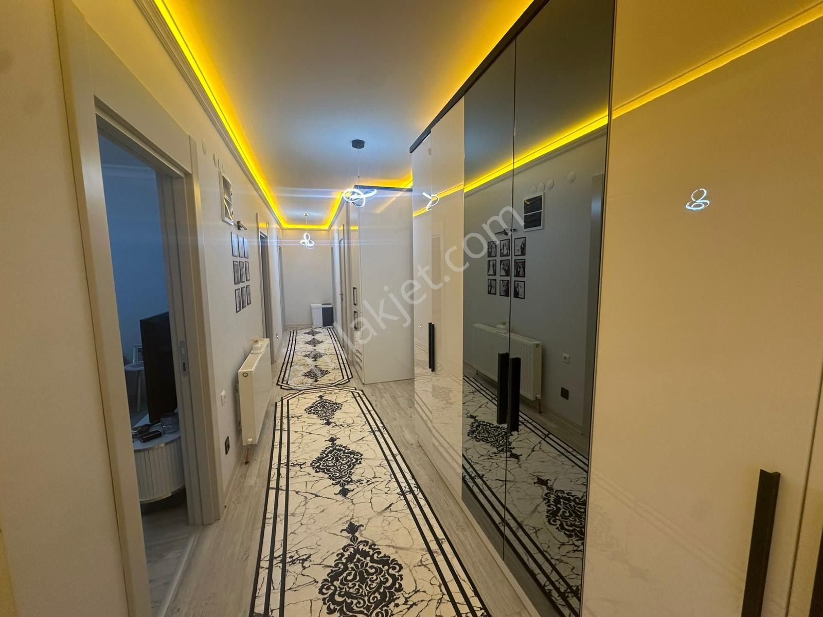Altınköy Köy Park Yakını Asansörlü.ç.banyo 1.kat 3+1 Full Teras Balkon Anksrta Lı - Görsel 18