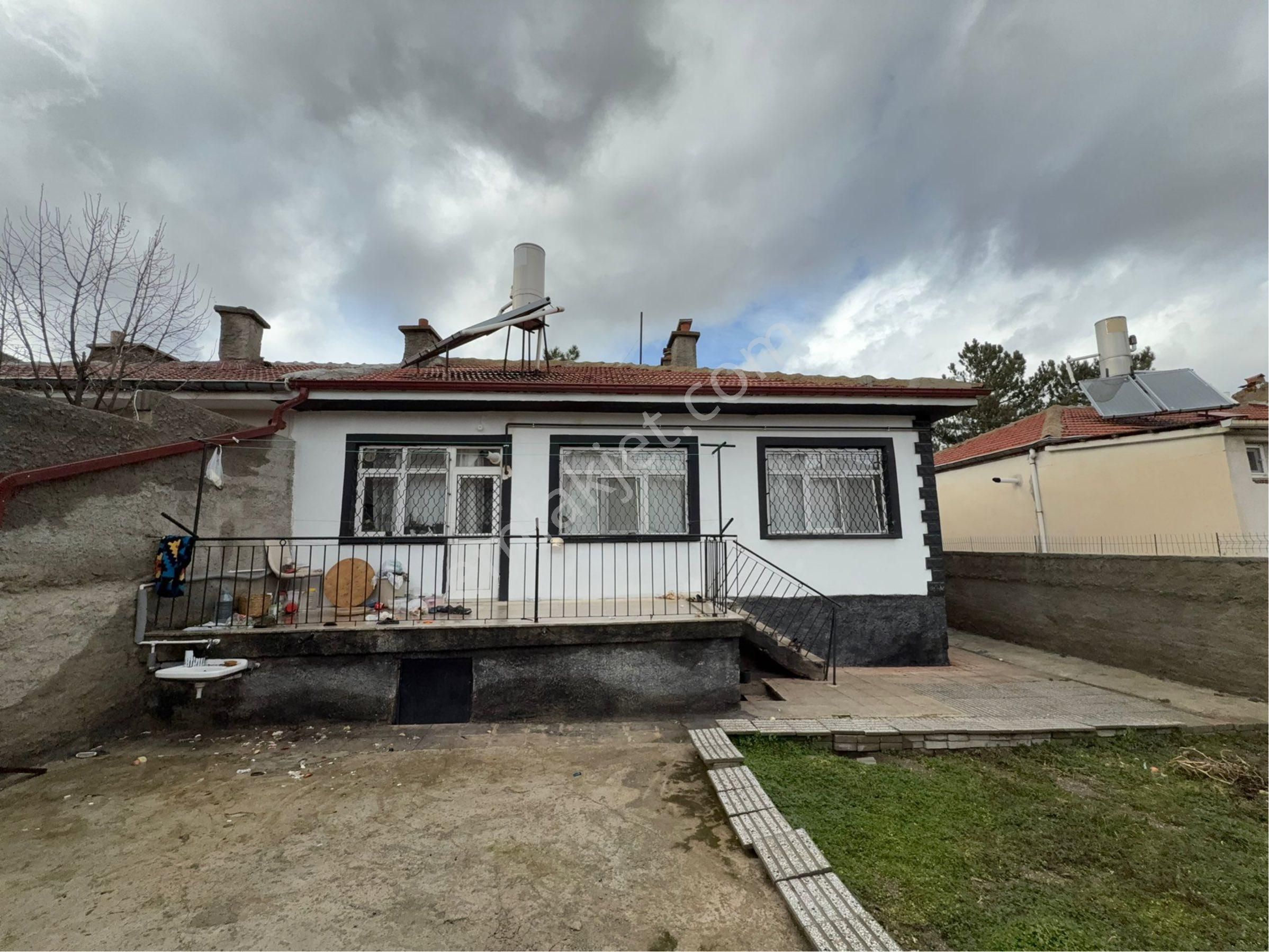 Rota’dan Satılık Gazi Mah. Müstakil Eşyalı Ev - Görsel 4