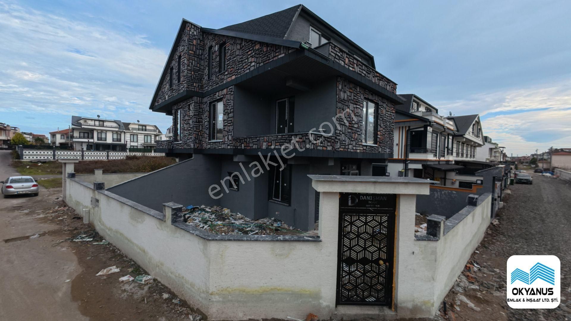 Sakarya Kocaalide Müstakil Havuz Ve Bahçe Kullanımlı Villa!!! - Görsel 2