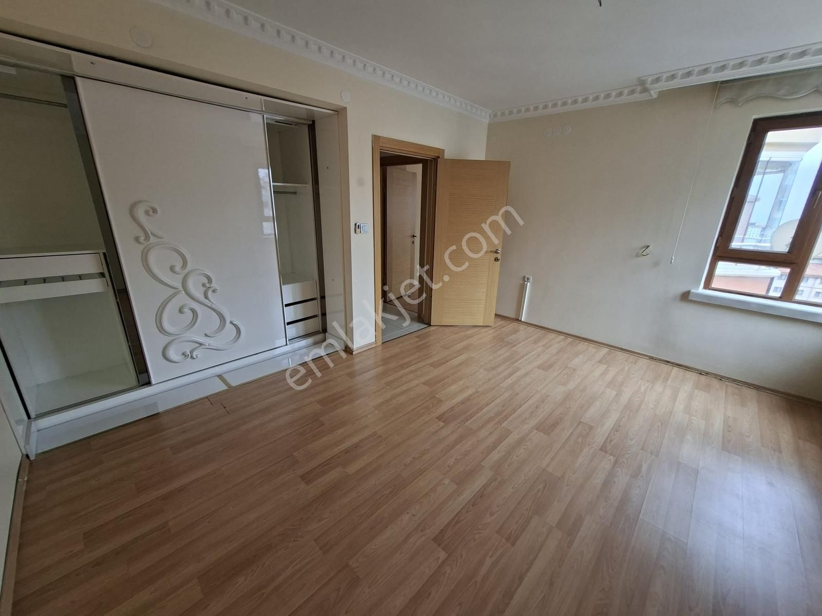 Ahiler'den Site İçerisinde 3 Oda 1 Salon Güney Cephe Katta Daire - Görsel 17