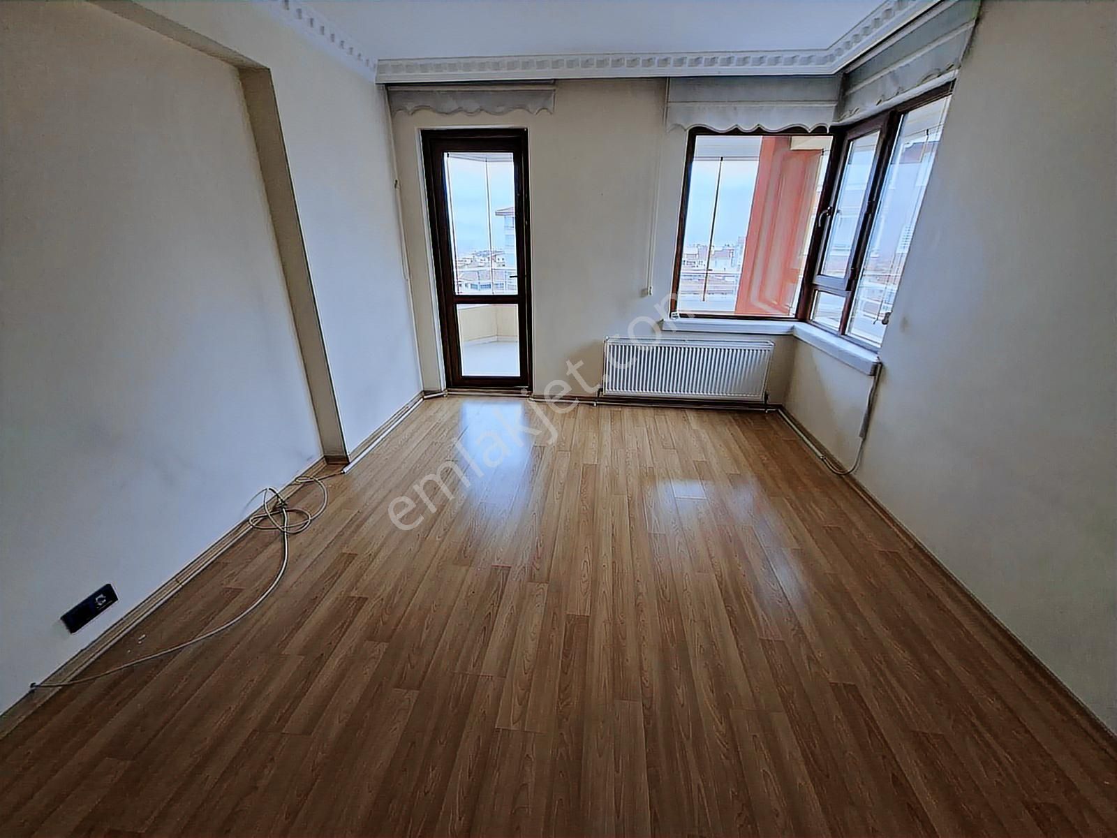 Ahiler'den Site İçerisinde 3 Oda 1 Salon Güney Cephe Katta Daire - Görsel 27
