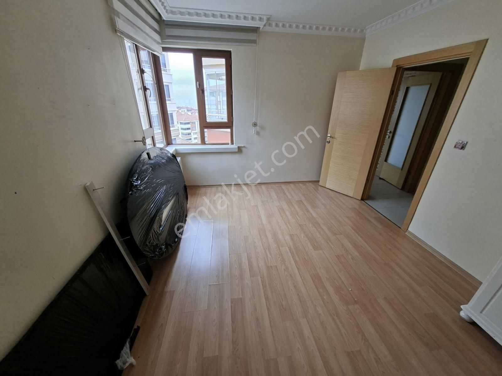 Ahiler'den Site İçerisinde 3 Oda 1 Salon Güney Cephe Katta Daire - Görsel 5
