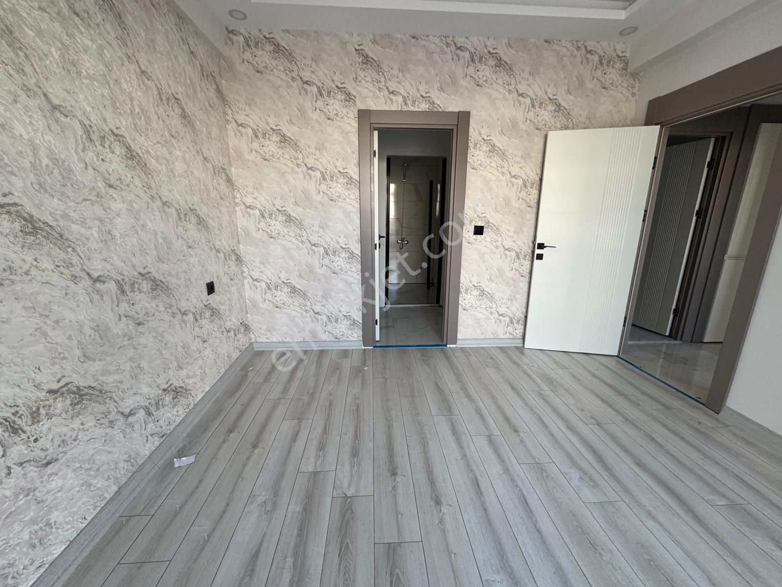 Ergani Makamdagı Mah Satılık 3+1 Sıfır Orta Kat Daire - Görsel 19
