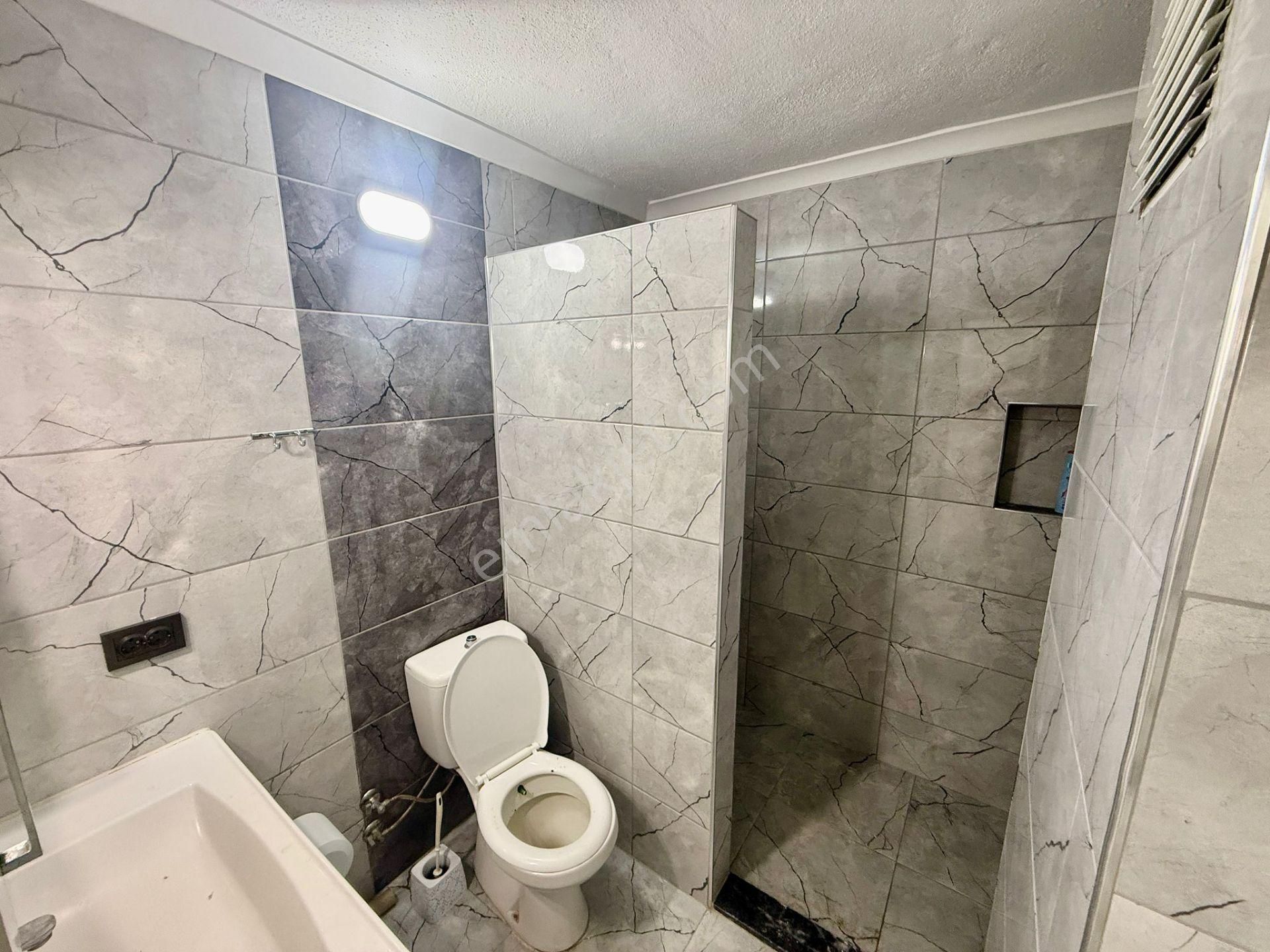 Didim Altınkum Mah. Plaja 800m Mesafede 2+1açık Mutfaklı Ön Cepheli Yüksek Girişli Dairemiz Satışda - Görsel 15