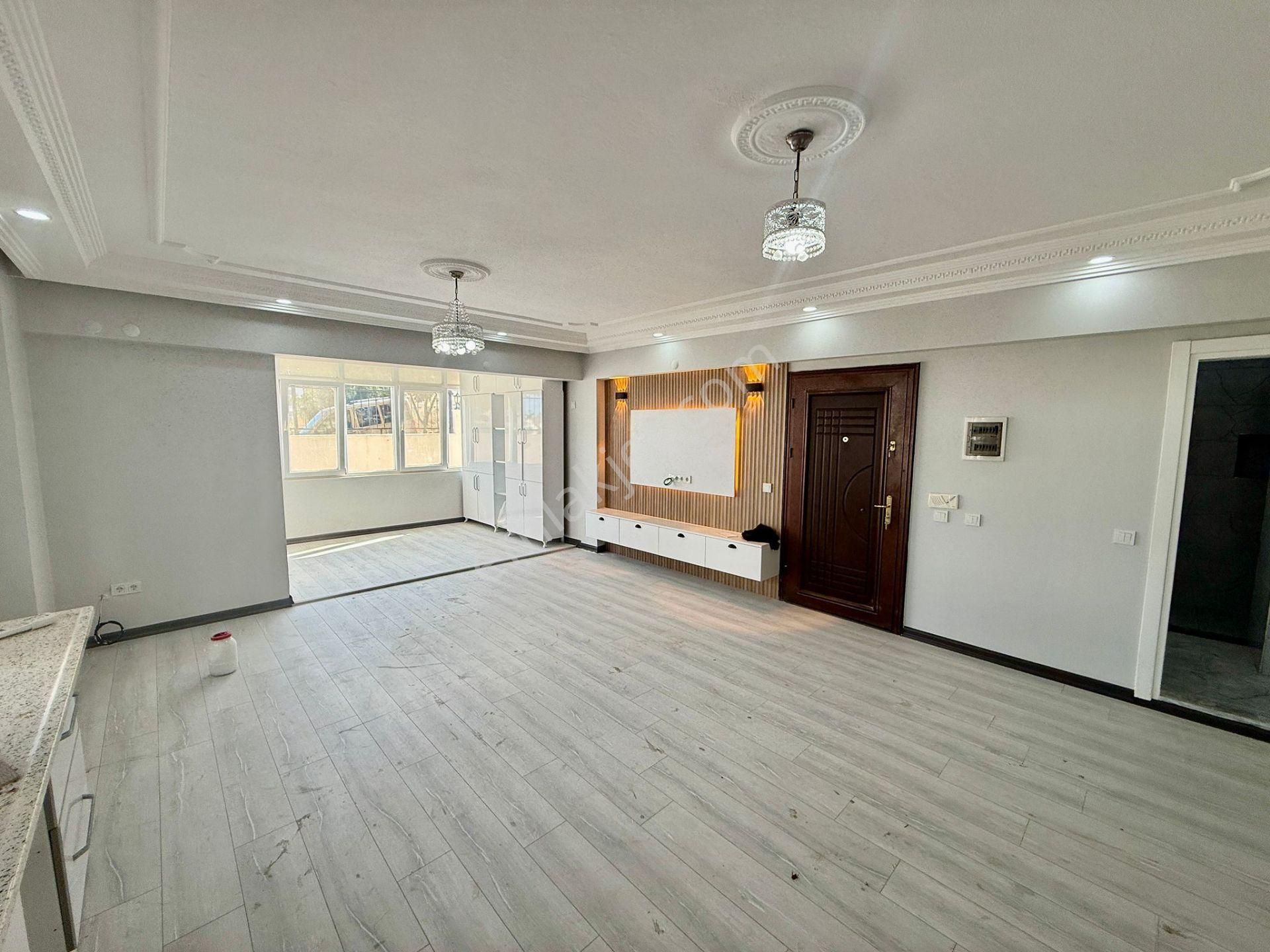 Didim Altınkum Mah. Plaja 800m Mesafede 2+1açık Mutfaklı Ön Cepheli Yüksek Girişli Dairemiz Satışda - Görsel 7