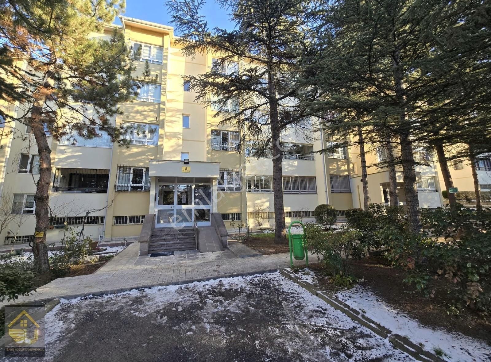 Oyak Sitesi 2.kat 2+1 Satılık Daire