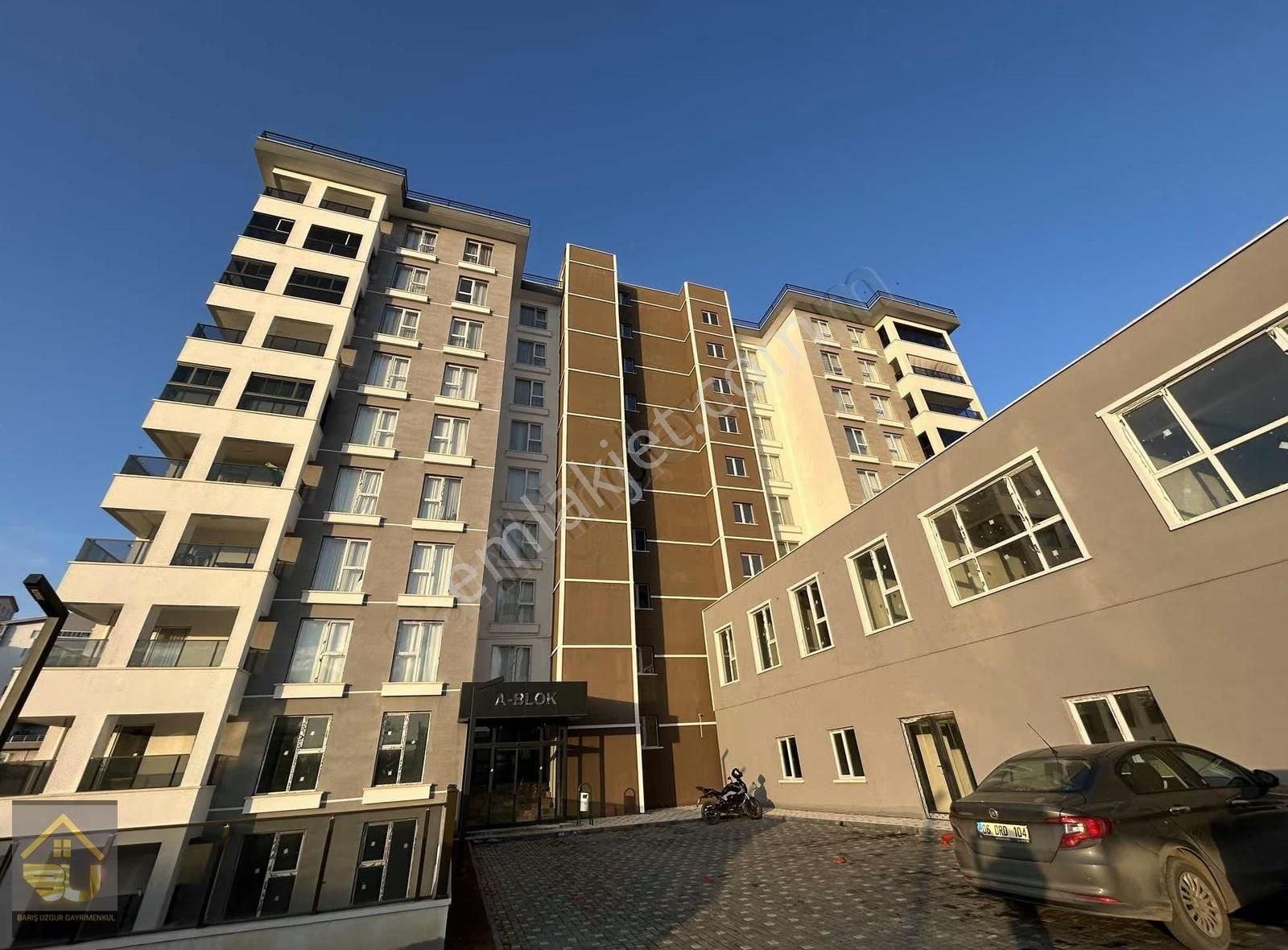 Şok Fiyat Güvenlikli Sitede A Blokda 3+1 Satılık Daire - Görsel 16