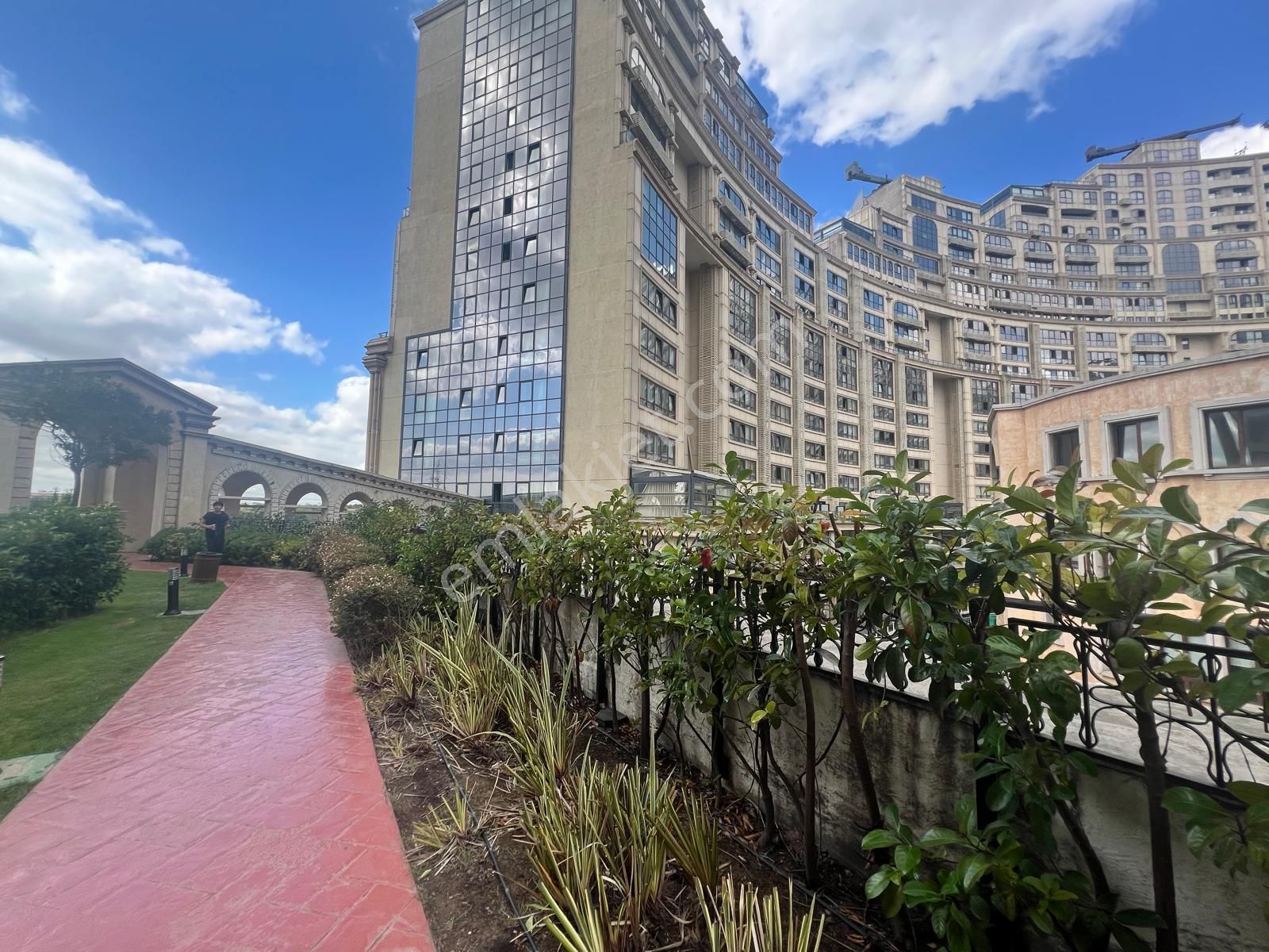 Kiptaş Venezia Mega Satılık Avm Mnzr. Kare Salon 1+1 Daire - Görsel 35