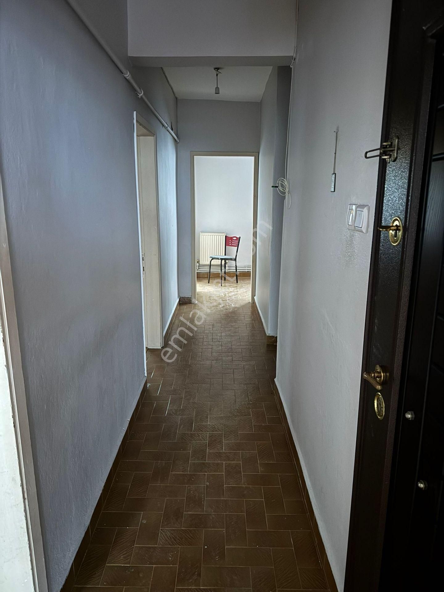 Menderes Mahallesinde 2+1 100m2 Kiralık Daire - Görsel 12