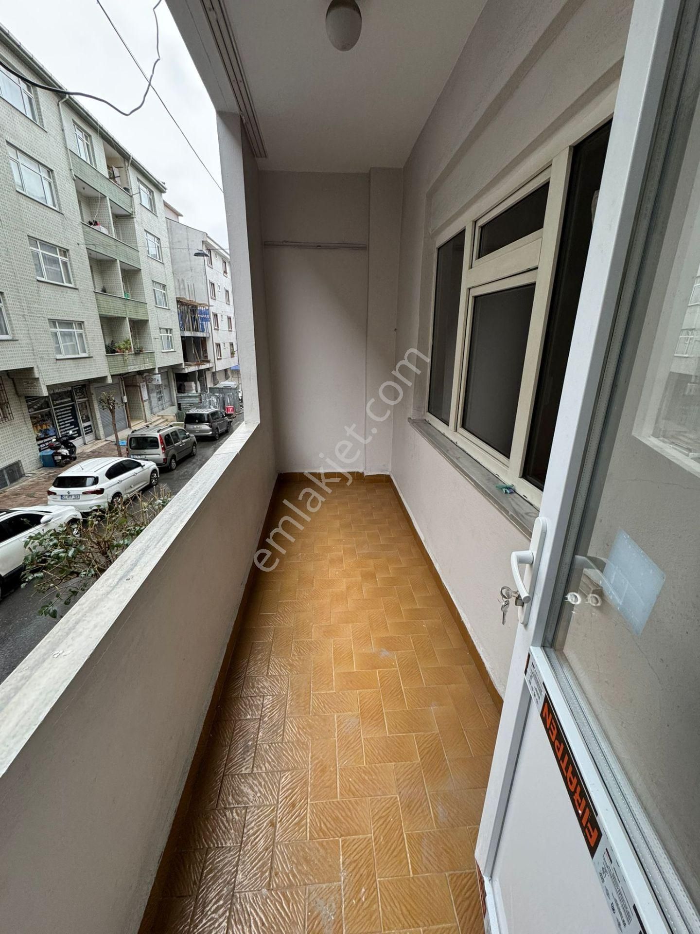 Menderes Mahallesinde 2+1 100m2 Kiralık Daire - Görsel 6