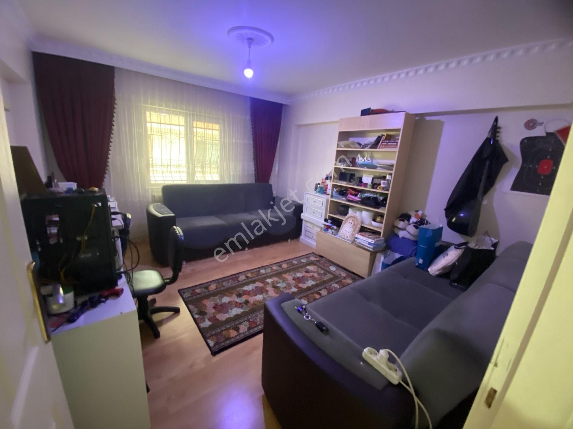 Süvari Mahallesinde Geniş Merkezi Konumda 2+1 Satılık Daire - Görsel 3