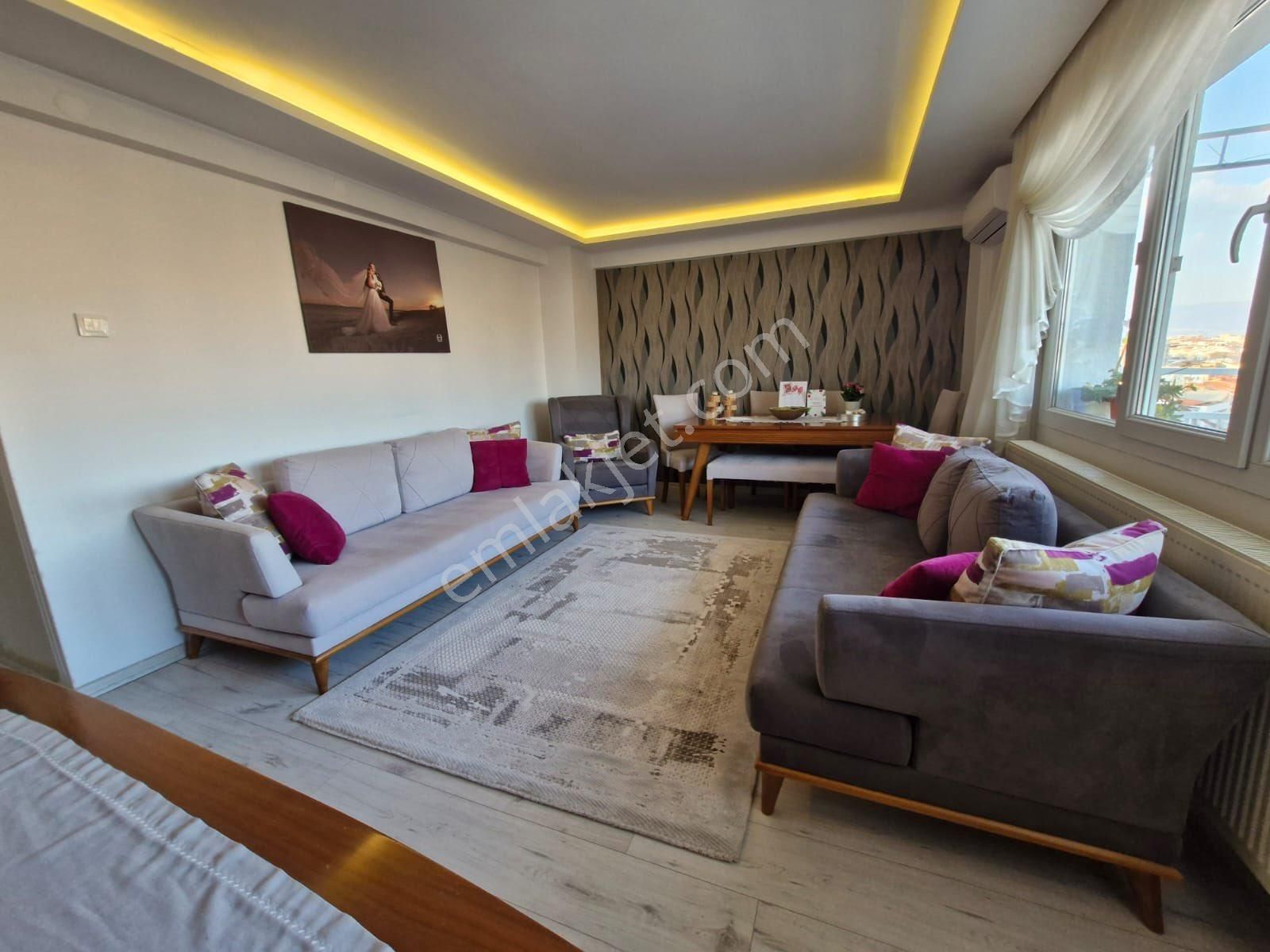 Bahçelievlerin En Güzel Yerinde Önü Açık Ferah 3+1 120m2 - Görsel 3