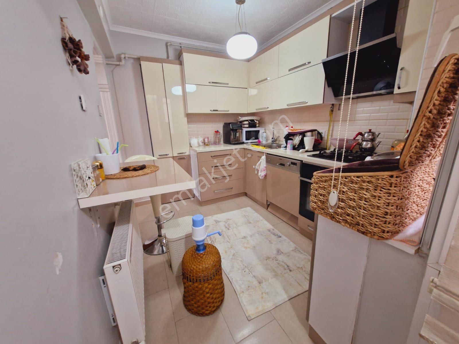 Bahçelievlerin En Güzel Yerinde Önü Açık Ferah 3+1 120m2 - Görsel 13