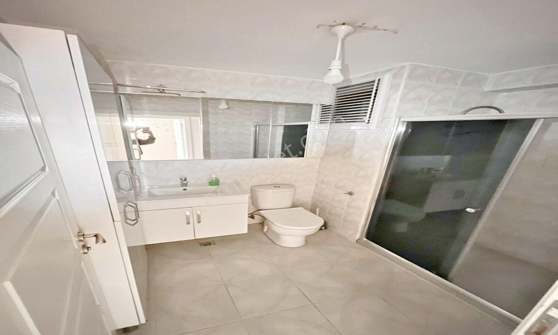 Pınarbaşı Mahallesin'de Masrafsız Kot Altında Daire Var 1+1 ! - Görsel 16