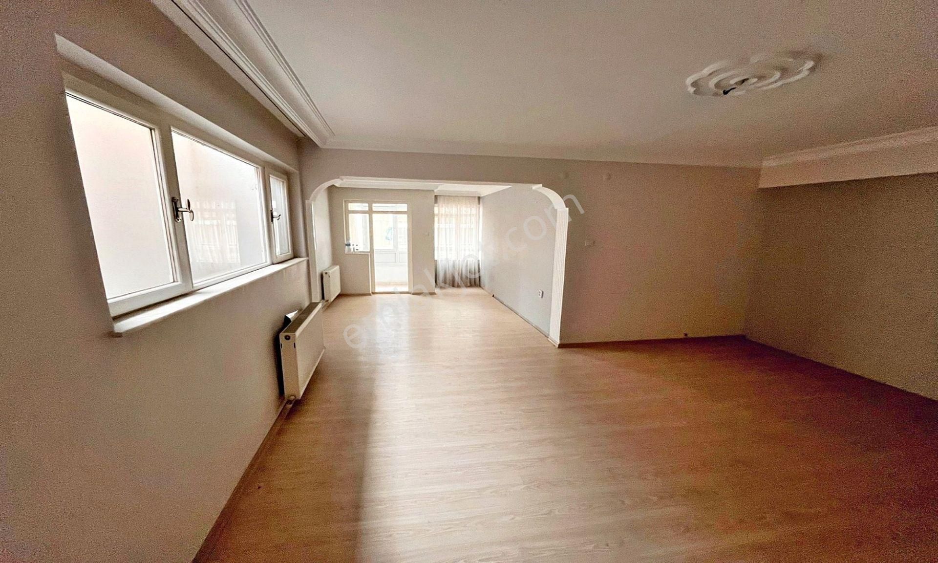 Pınarbaşı Mahallesin'de Masrafsız Kot Altında Daire Var 1+1 ! - Görsel 6