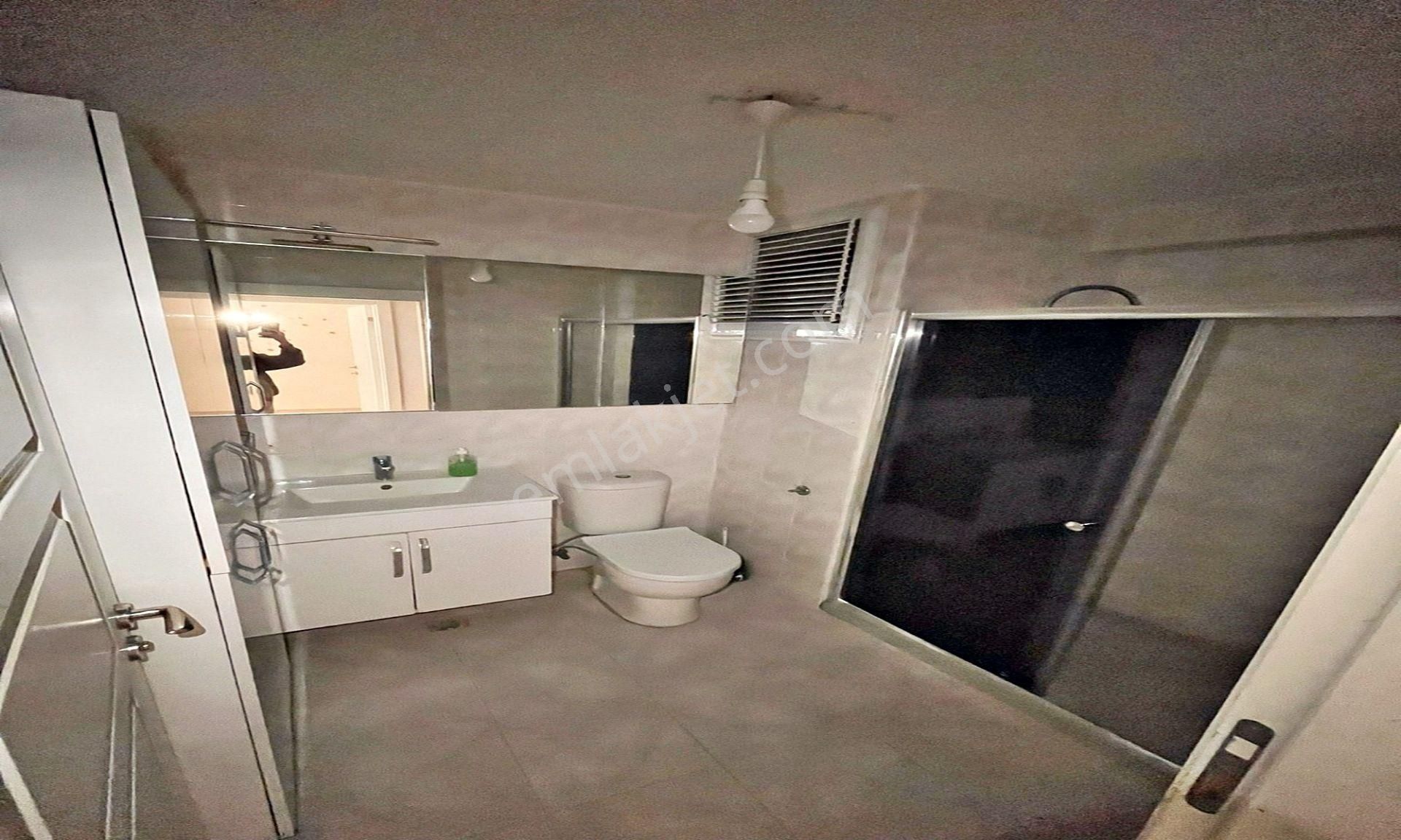 Pınarbaşı Mahallesin'de Masrafsız Kot Altında Daire Var 1+1 ! - Görsel 17